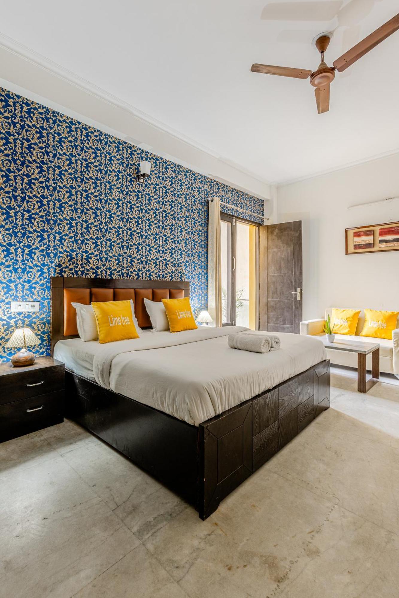 Lime Tree - Golf Course Road, Sector-43, Gurugram Hotel 4*