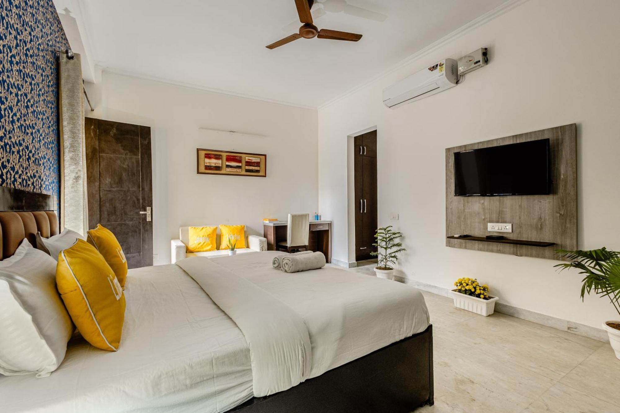 Hotel Lime Tree - Golf Course Road, Sector-43, Gurugram