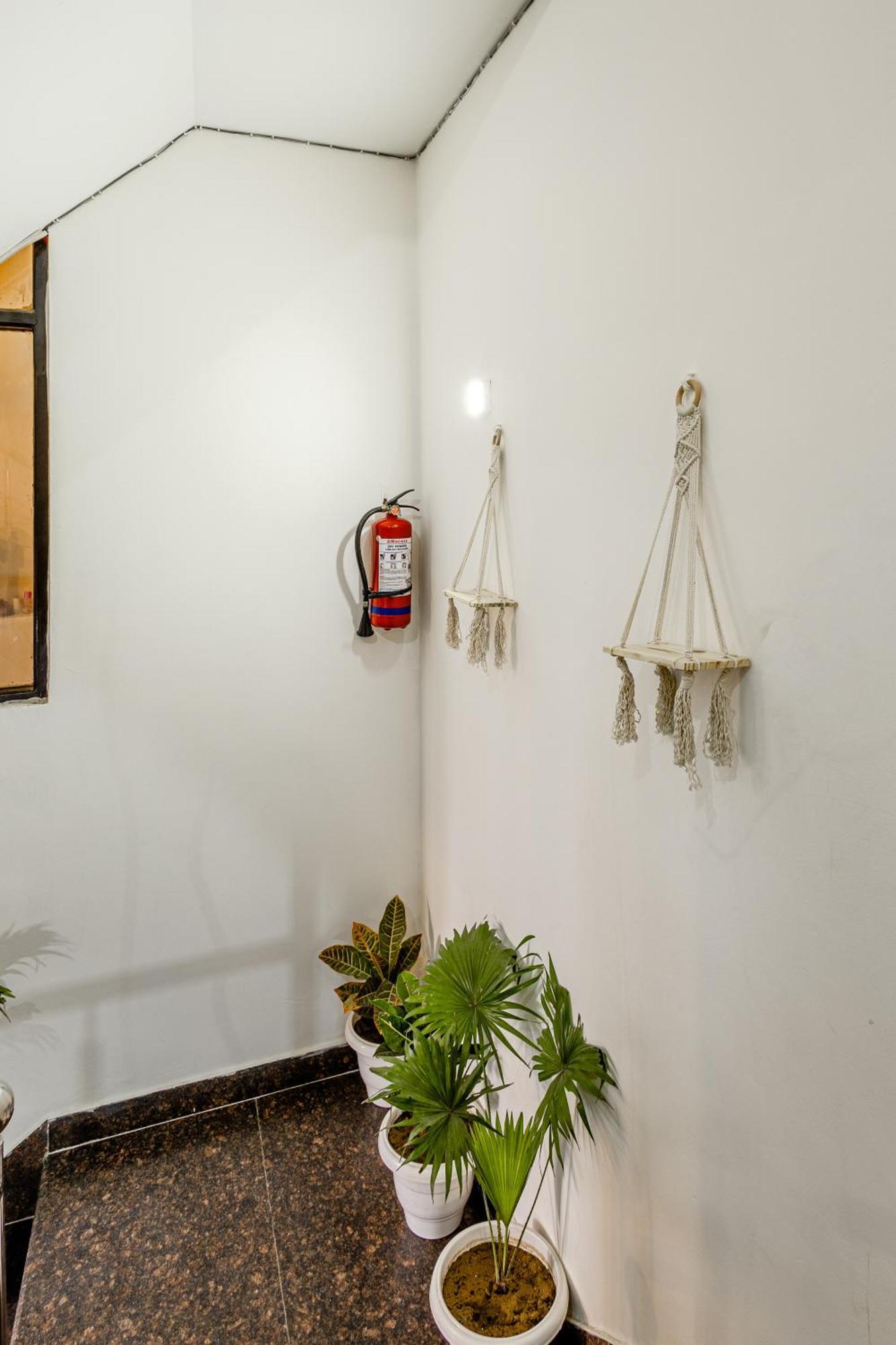 Lime Tree - Golf Course Road, Sector-43, Gurugram Hotel 4*