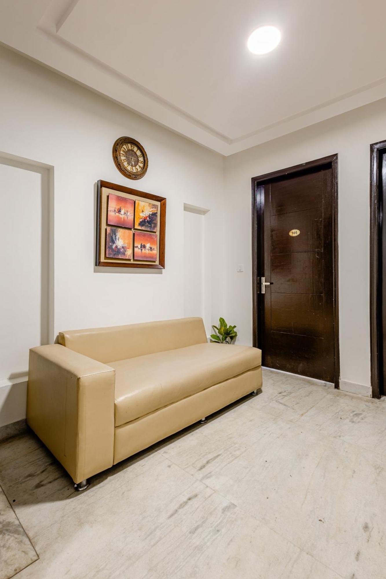 Lime Tree - Golf Course Road, Sector-43, Gurugram Hotel Gurgaon