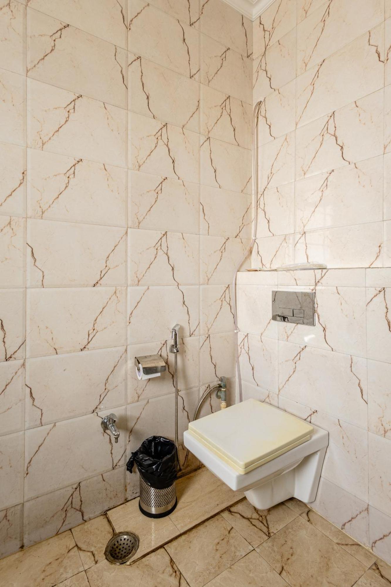 Lime Tree - Golf Course Road, Sector-43, Gurugram 4*