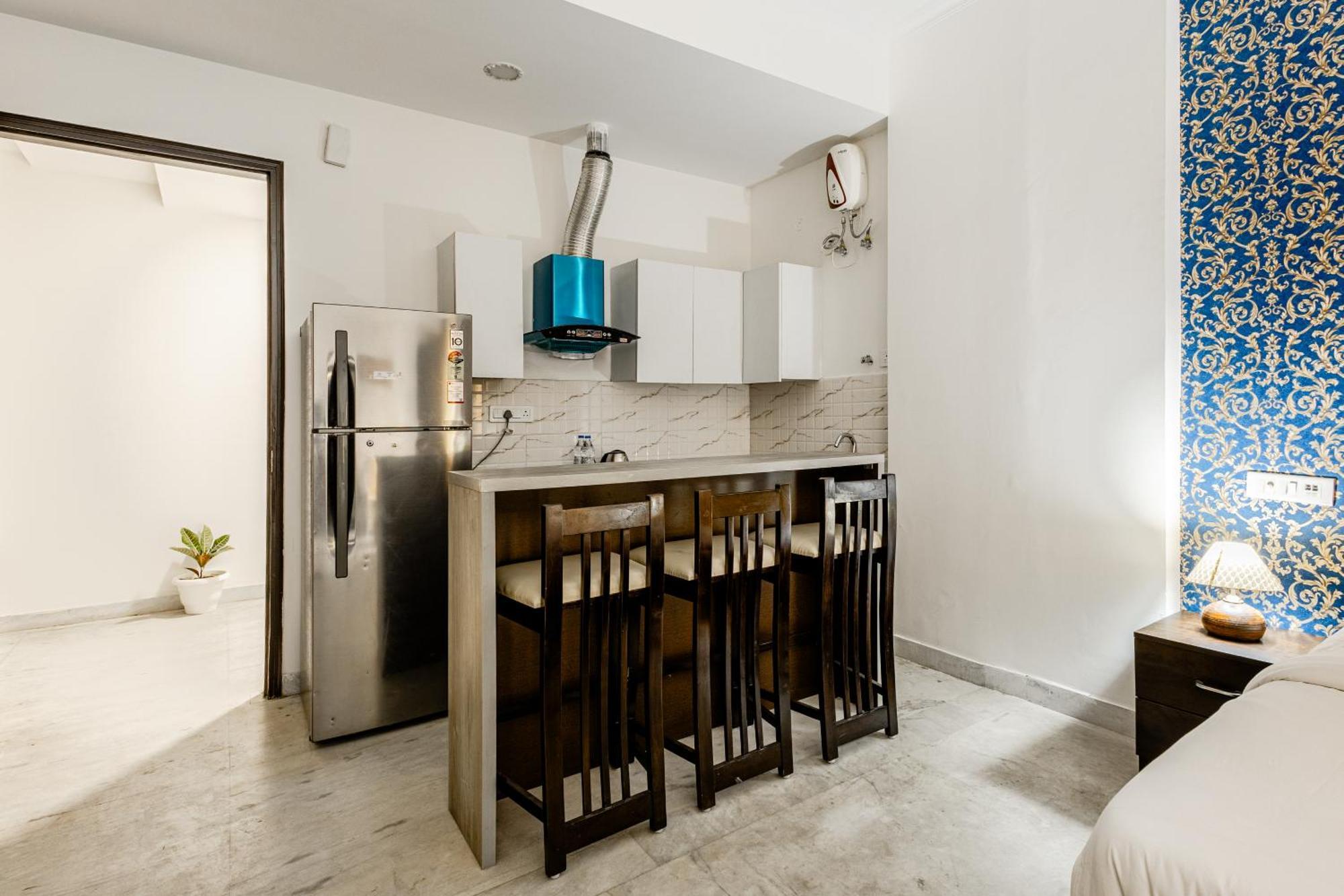 Hotel Lime Tree - Golf Course Road, Sector-43, Gurugram Gurgaon