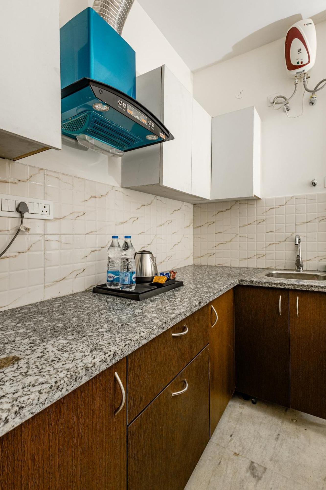 Lime Tree - Golf Course Road, Sector-43, Gurugram Hotel