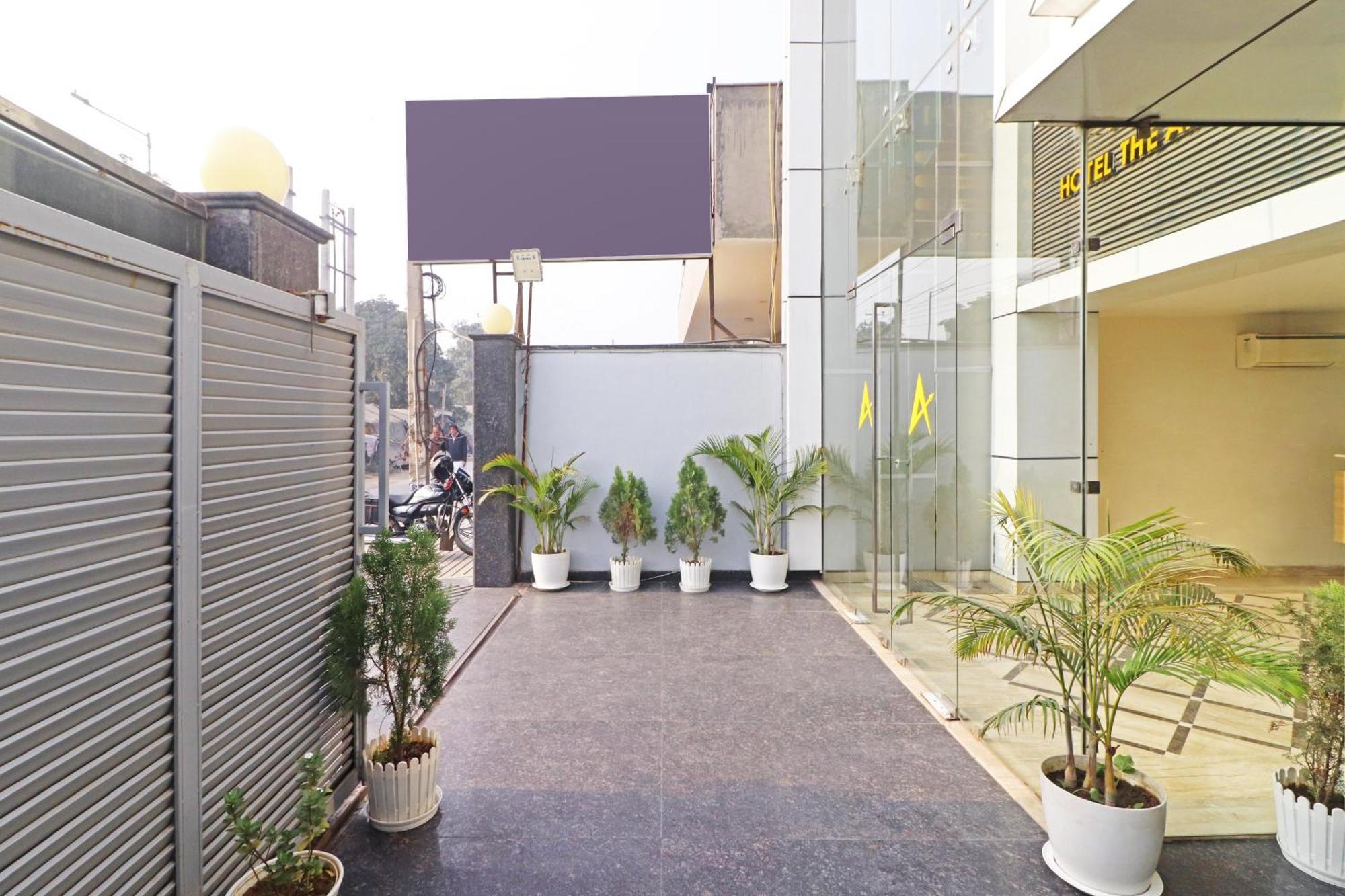 The Archer Artemis Hospital Road Sector 52 Hotel