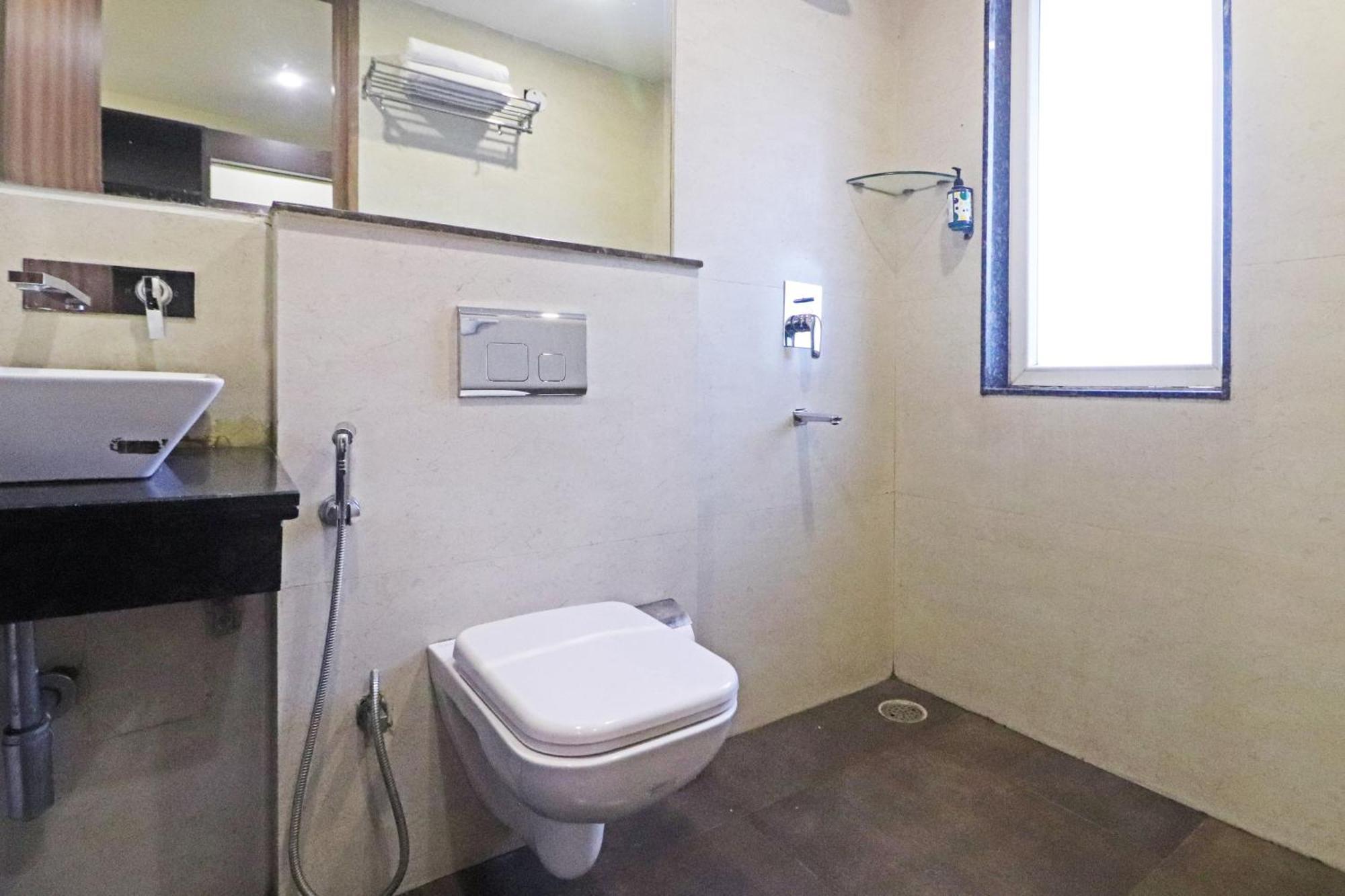 Hotel The Archer Artemis Hospital Road Sector 52