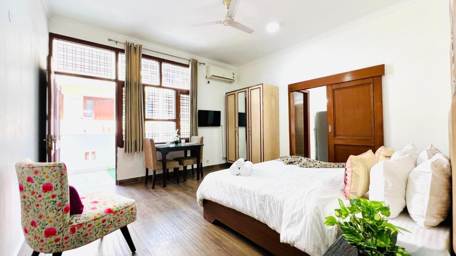 Olive Service Apartments Dlf Galleria Gurgaon