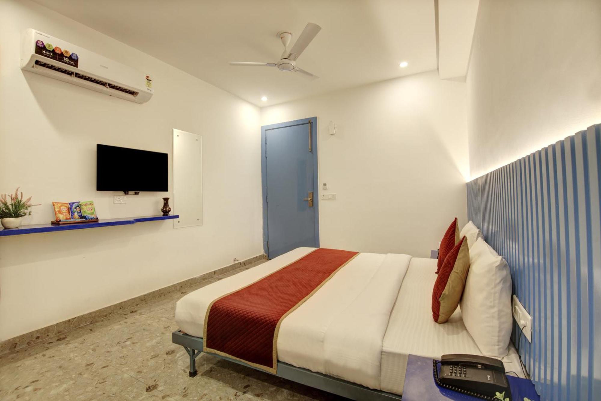 Elite 29 Golf Course Road Hotel