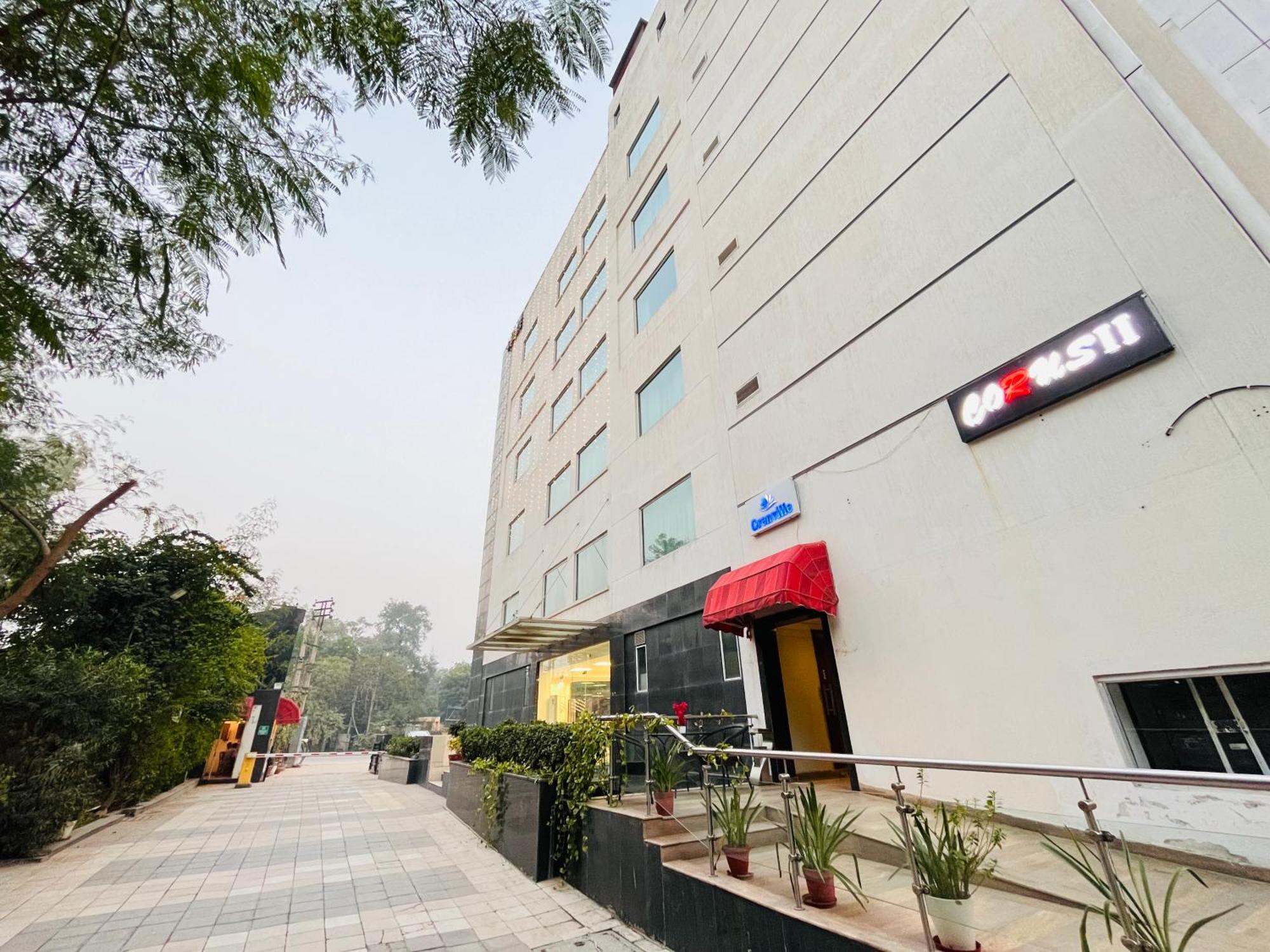 Corus & Banquets - Sector 14, Couple Friendly Hotel 3*