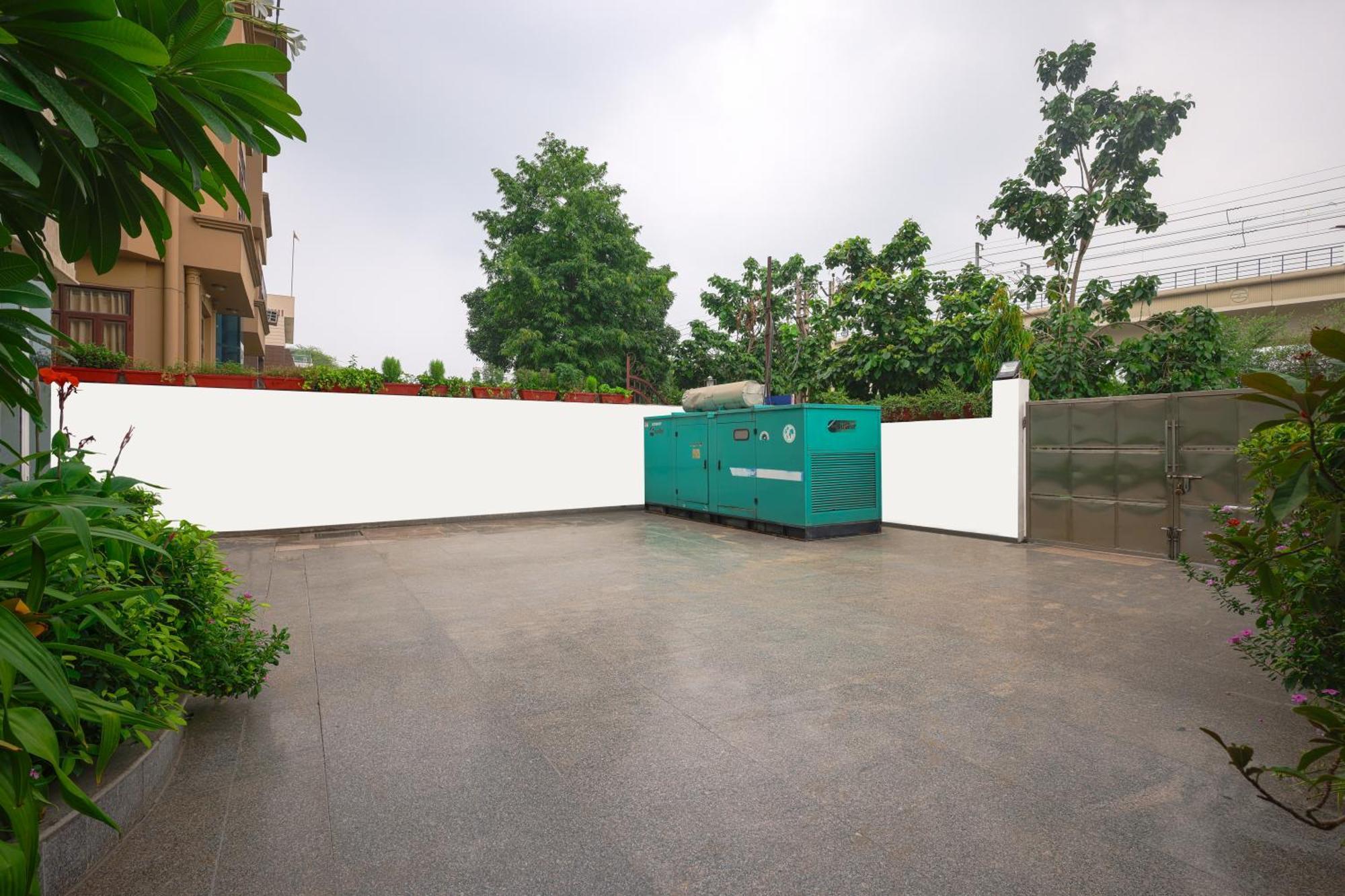 Haris Mg Road Gurugram 3*