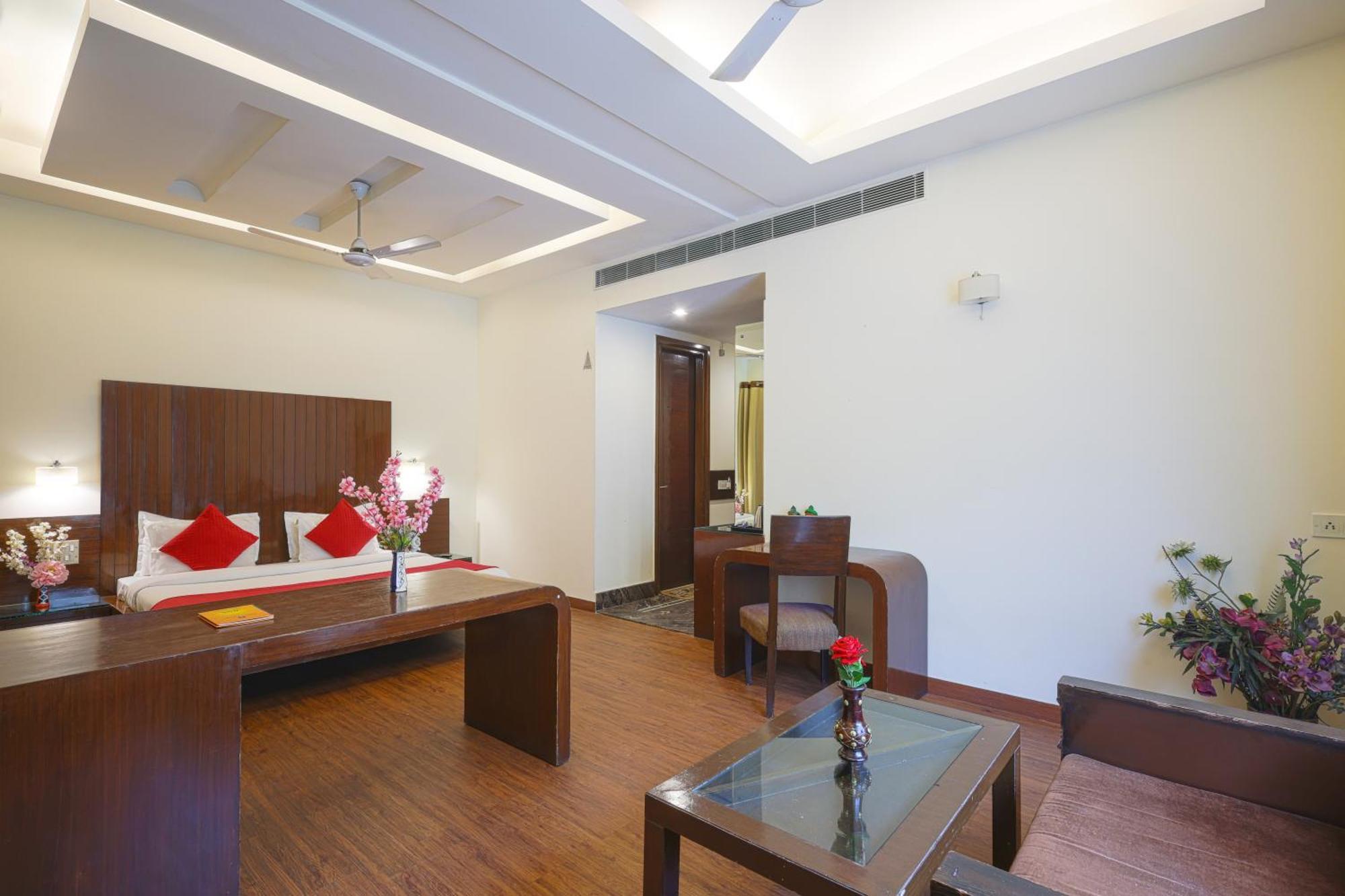 Haris Mg Road Gurugram