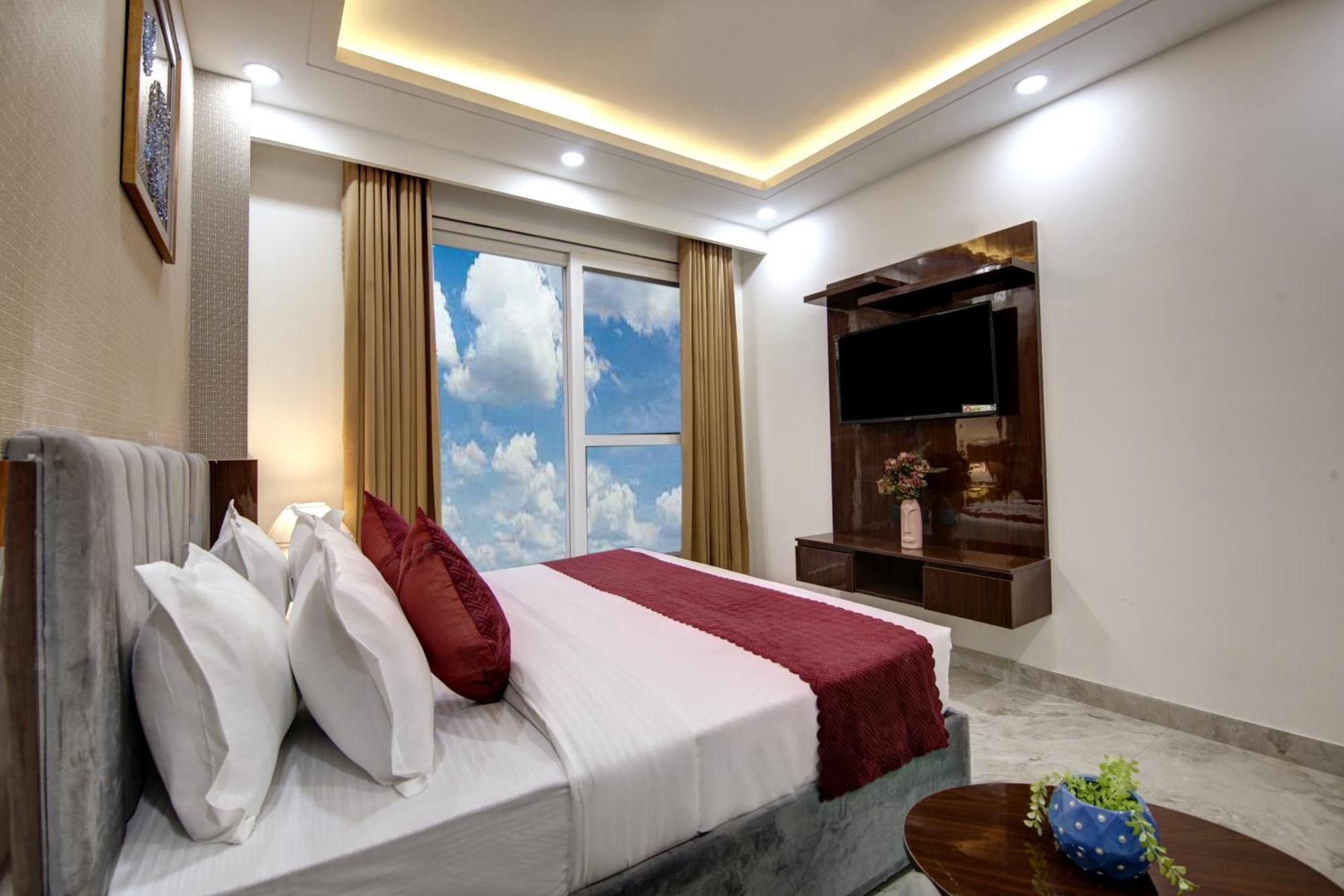 Limewood - Millennium Huda Center Gurgaon