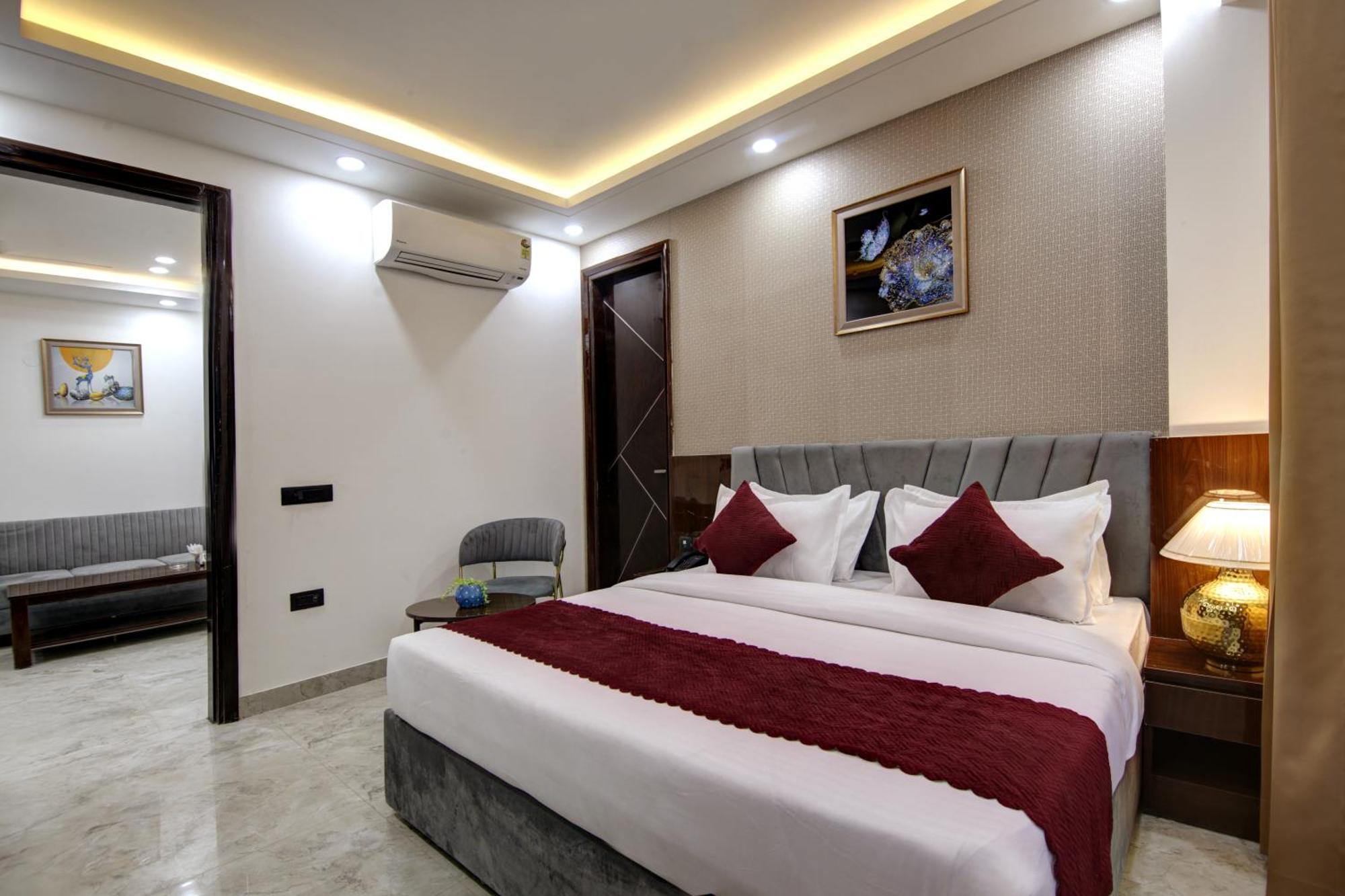 Limewood - Millennium Huda Center Apartment Gurgaon
