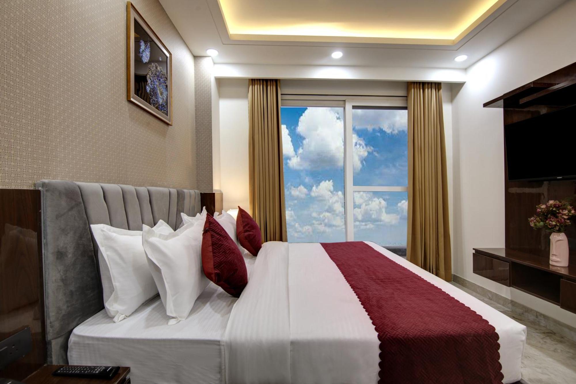 Limewood - Millennium Huda Center Gurgaon