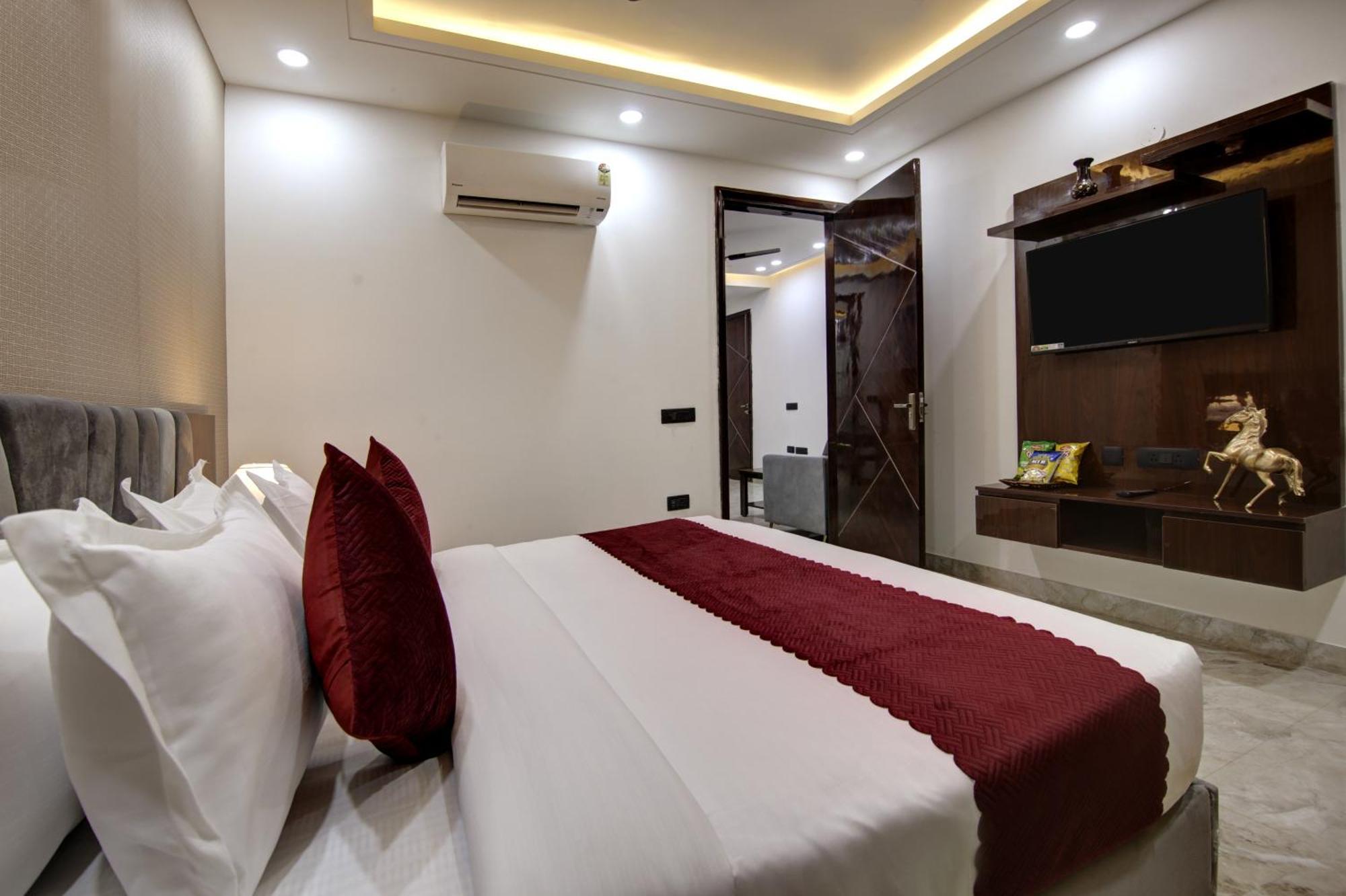 Limewood - Millennium Huda Center Gurgaon