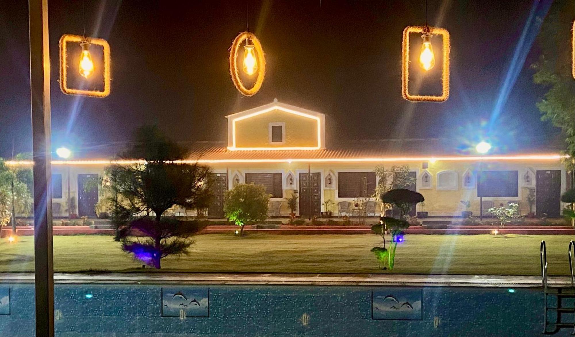 Farm stay Vanzara Retreat Gurgaon