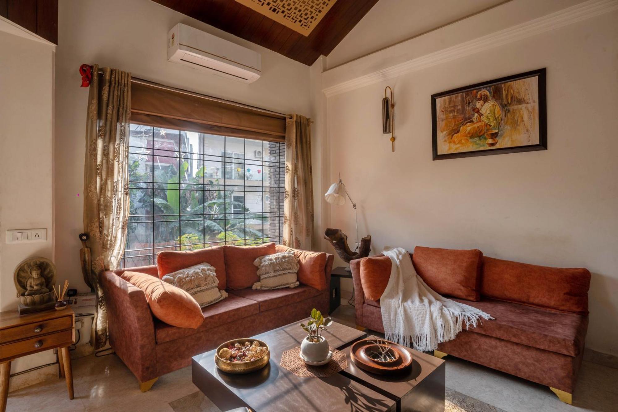 Holiday home Luxurious 4 Bhk With Mini Movie Theatre In Gurgaon