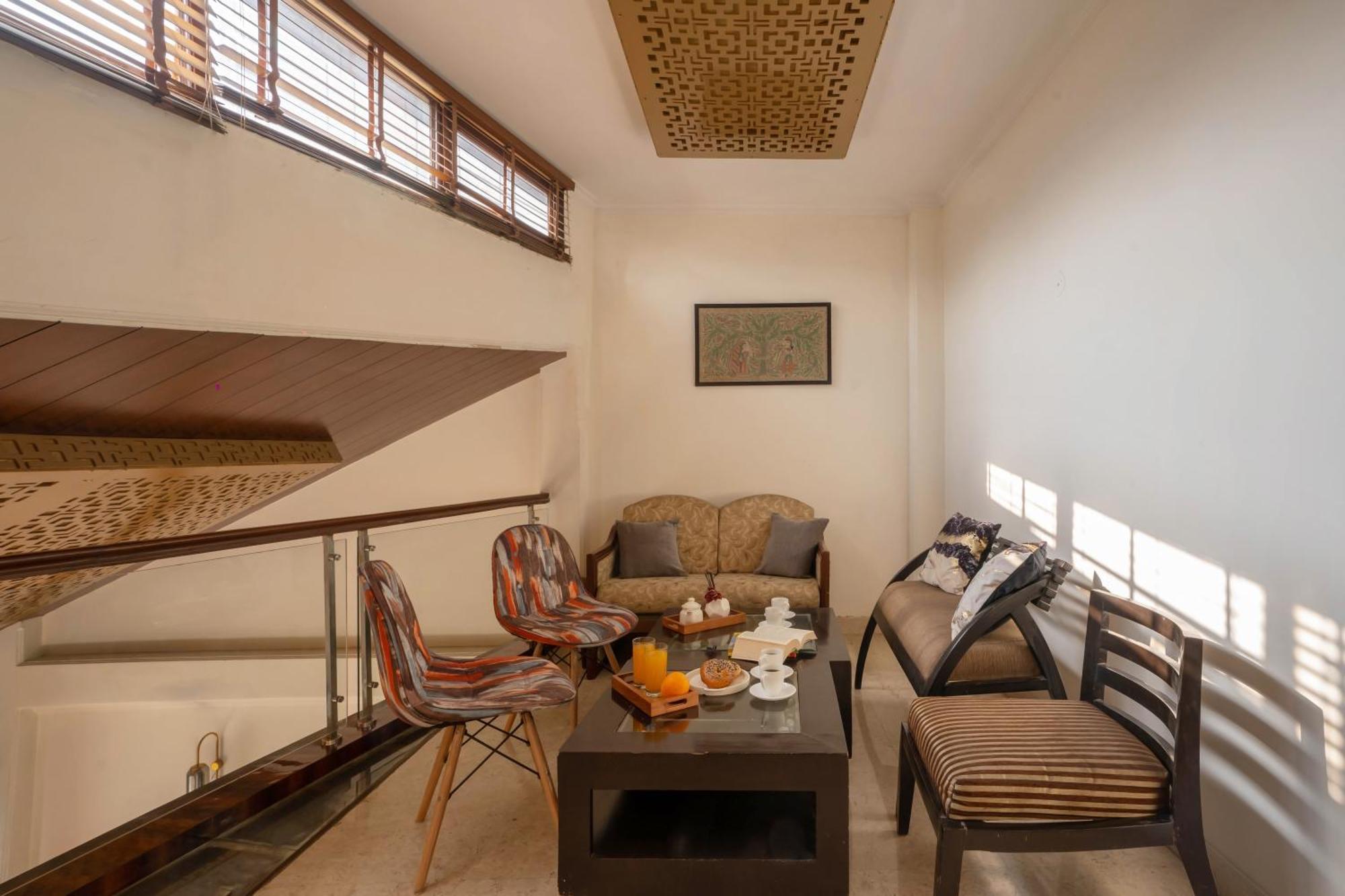 Luxurious 4 Bhk With Mini Movie Theatre In * Gurgaon