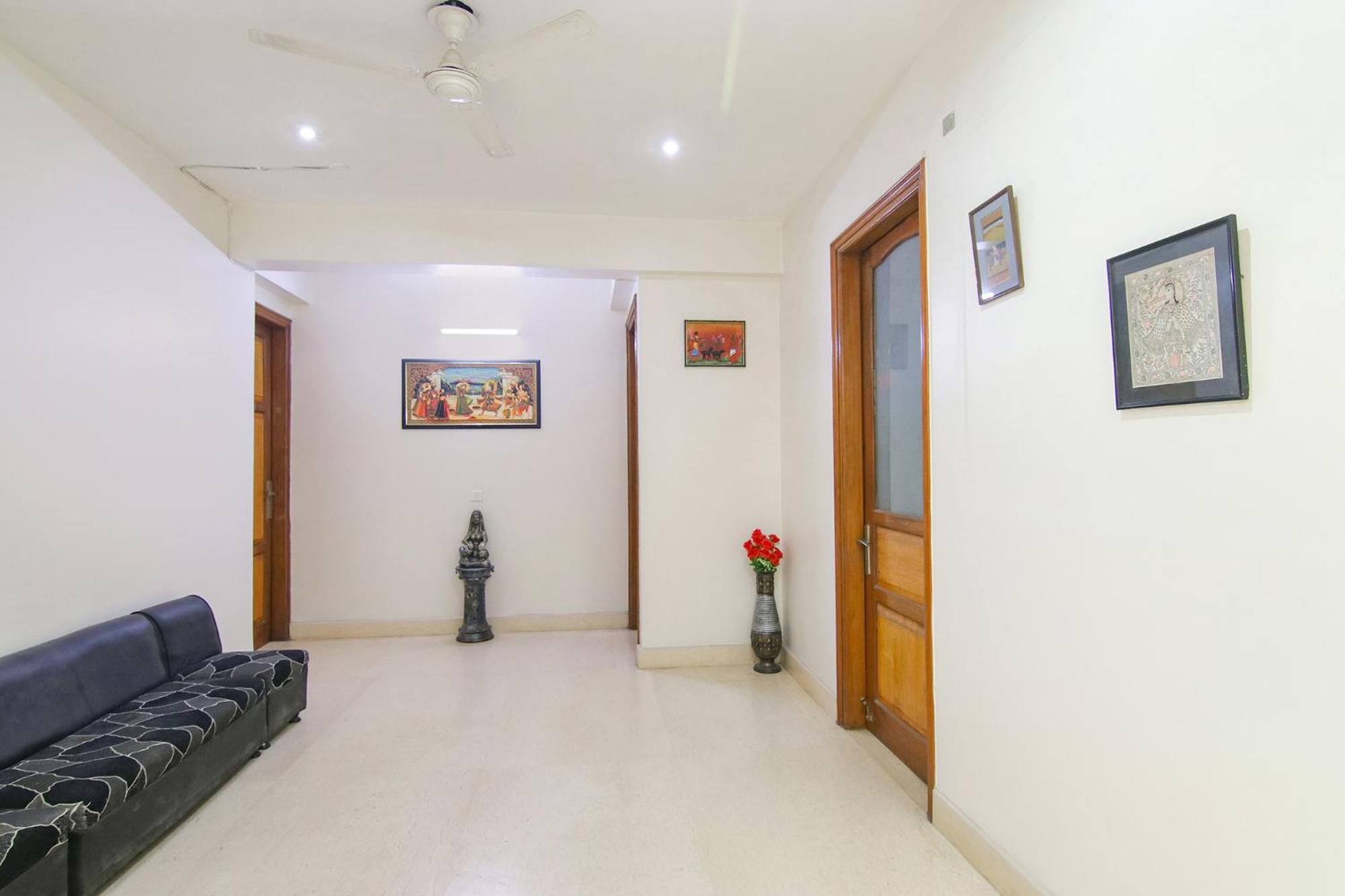 Fabhotel Rd Residency Hotel