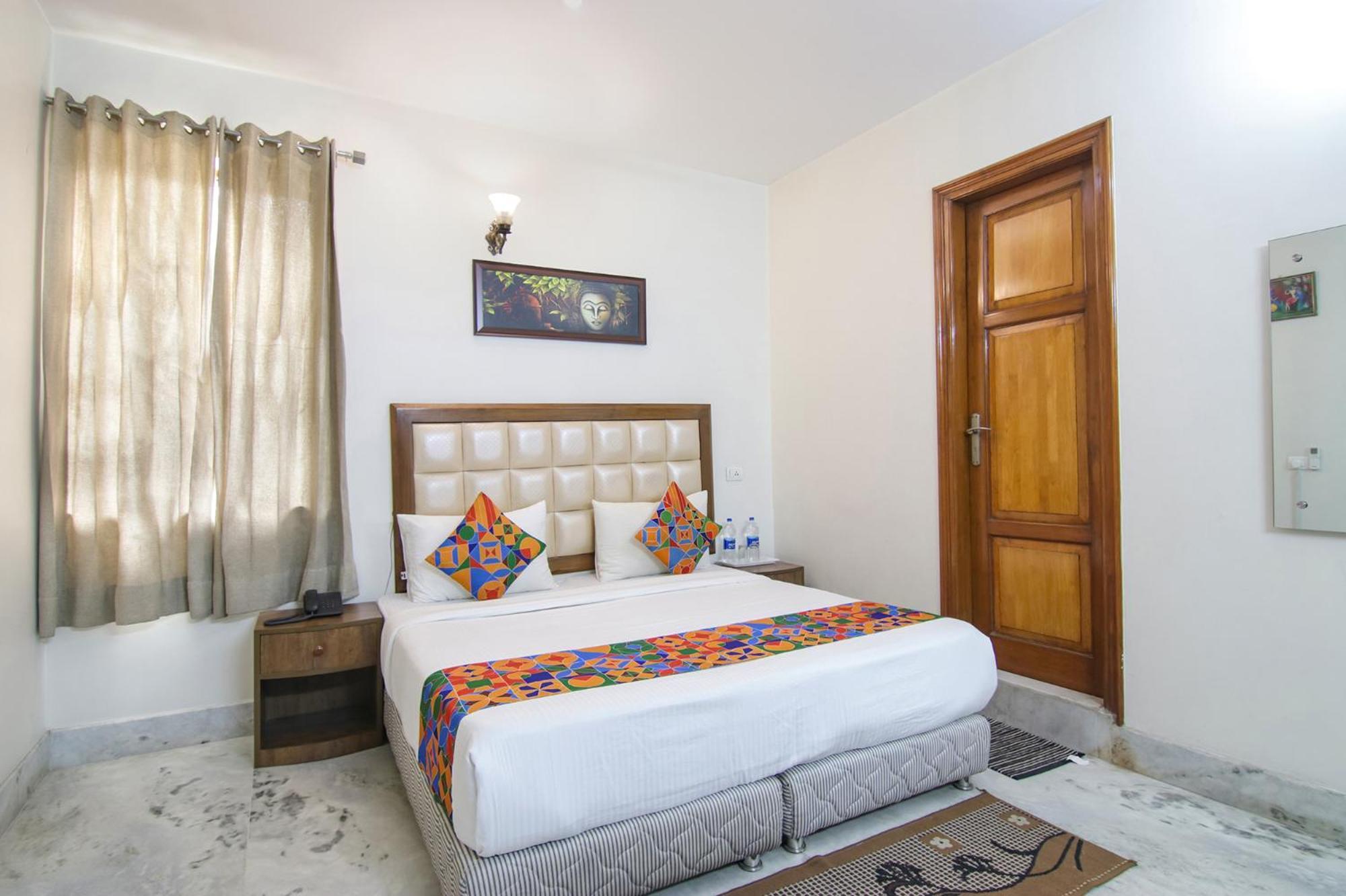 Fabhotel Rd Residency