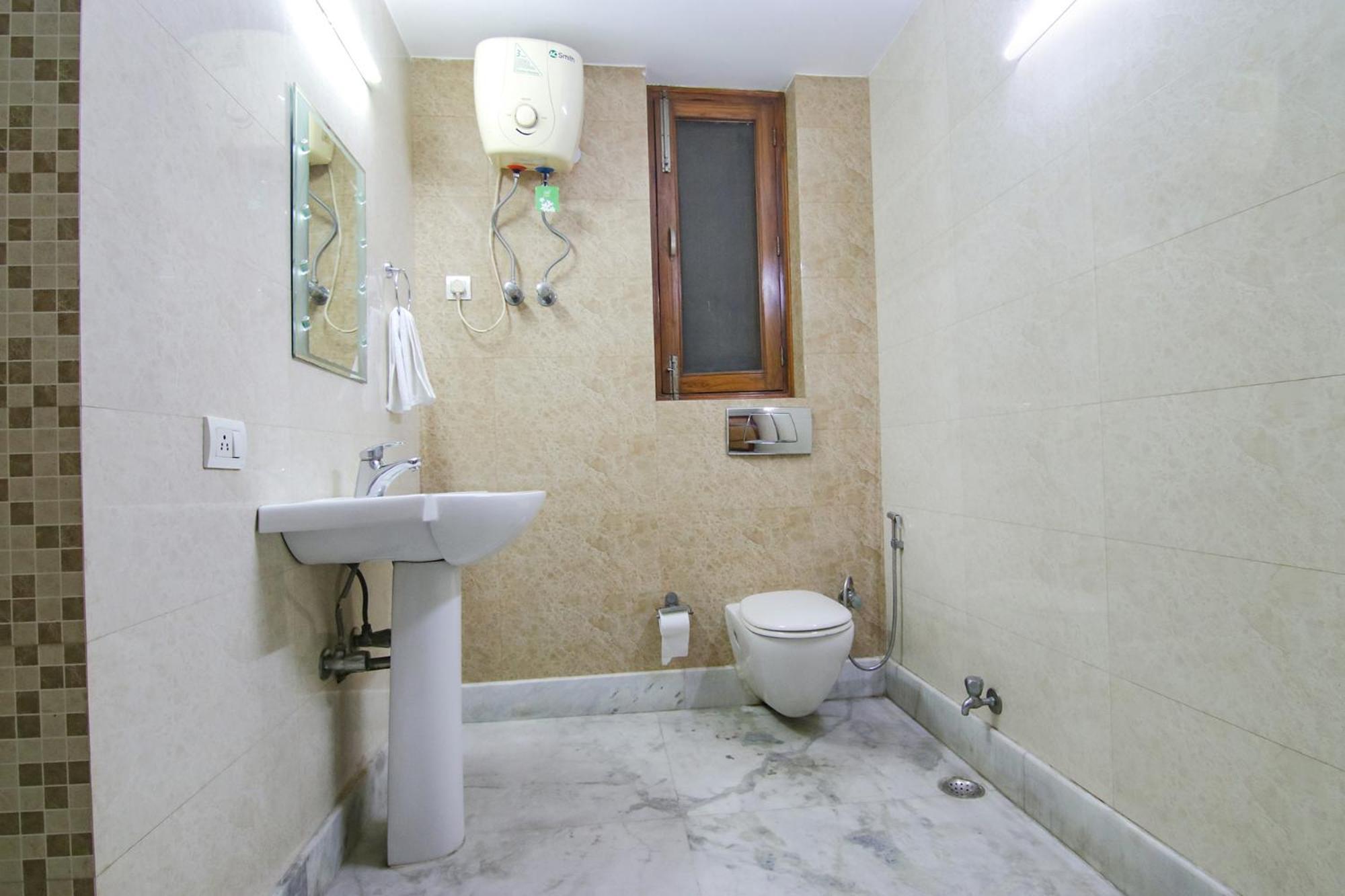 Fabhotel Rd Residency Hotel 3*