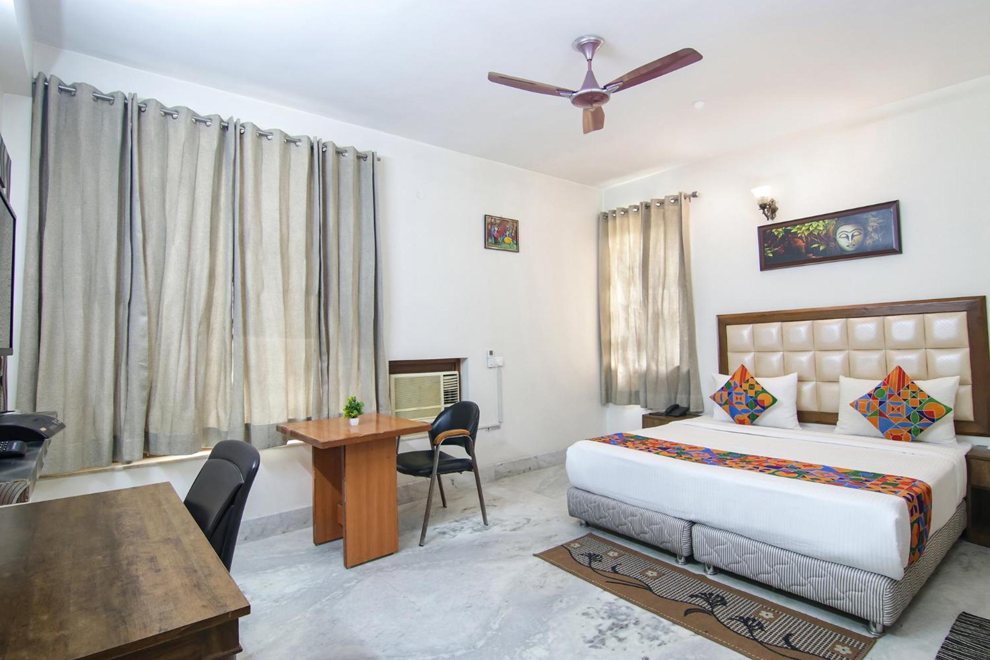 Fabhotel Rd Residency Gurgaon