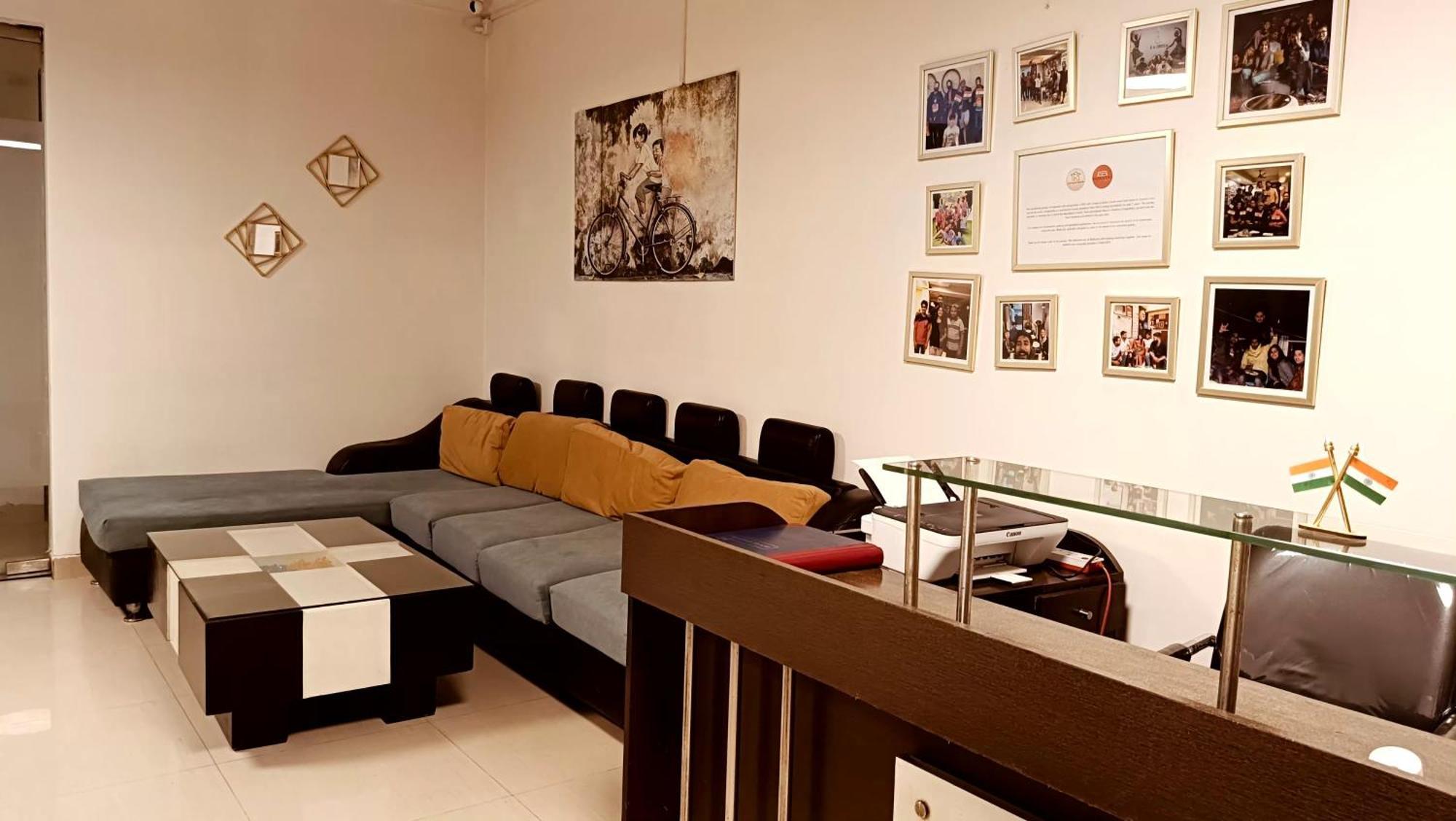 Hotel Bed Lucks Gurgaon
