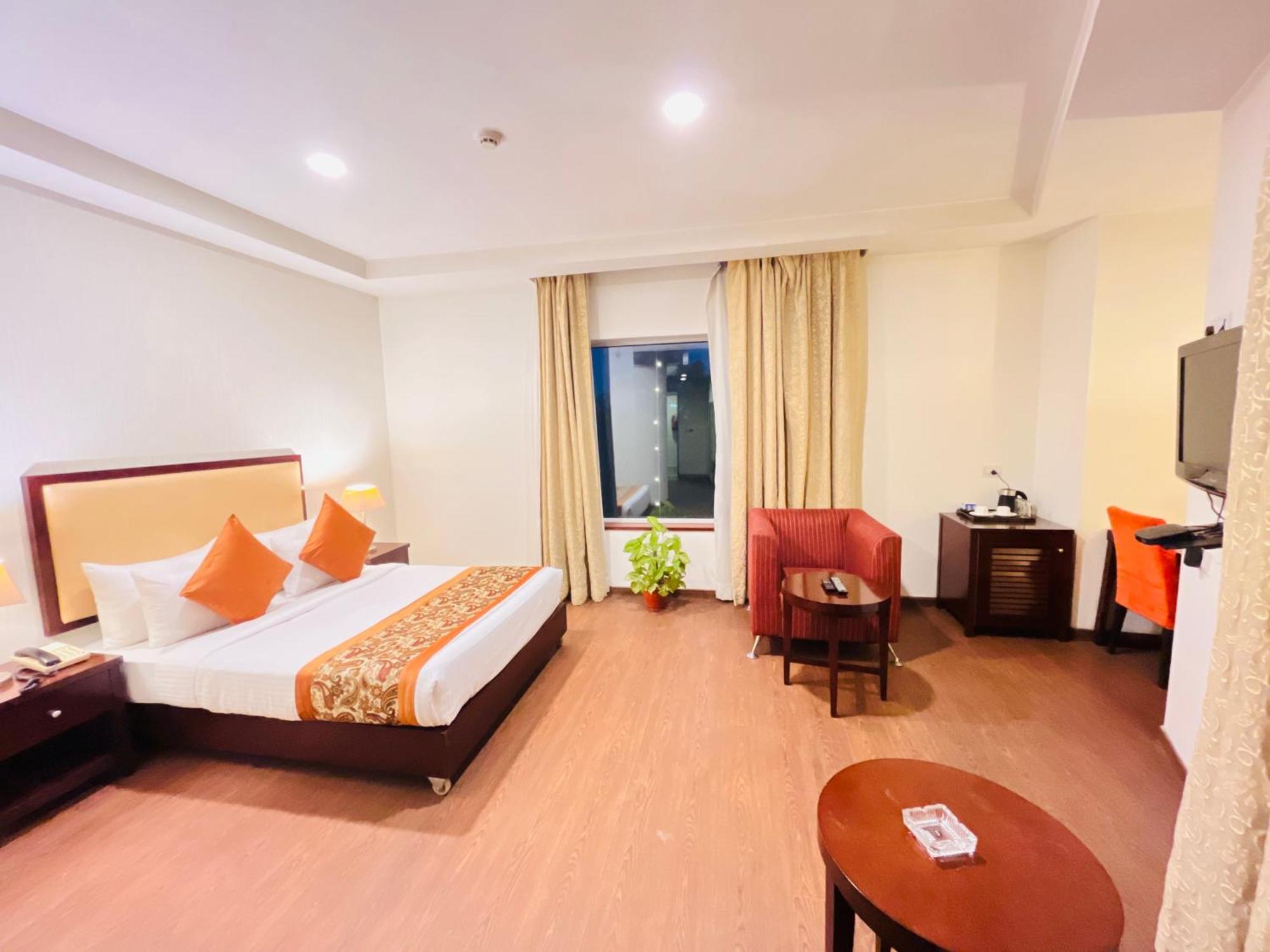 Hotel Corus & Banquets - Sector 14, Couple Friendly Gurgaon