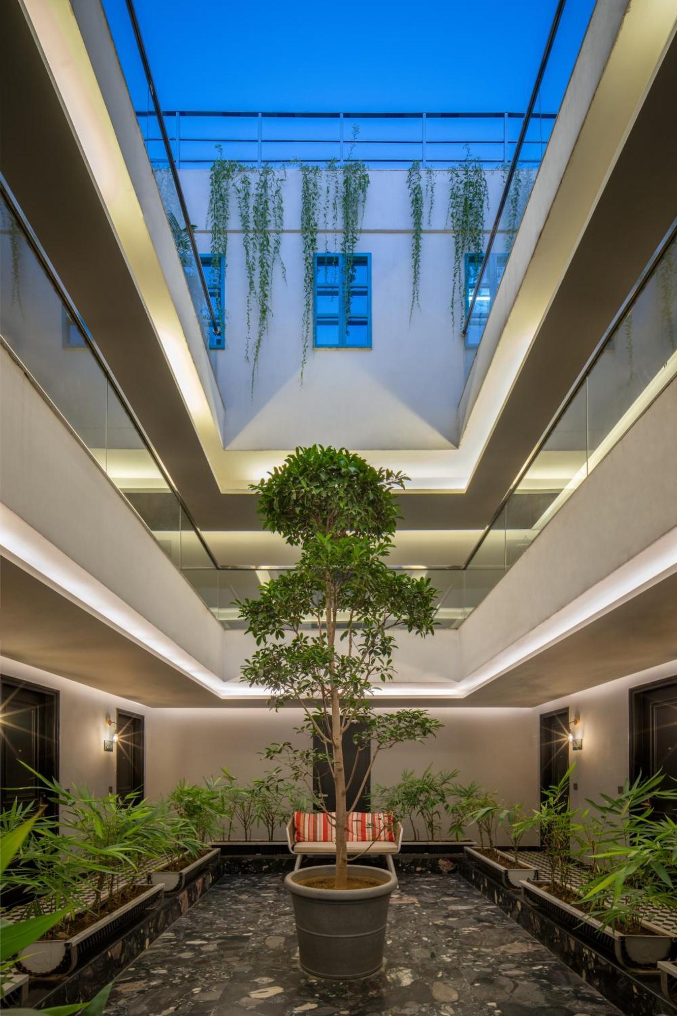 The Aldott Cyber Hotel Gurgaon
