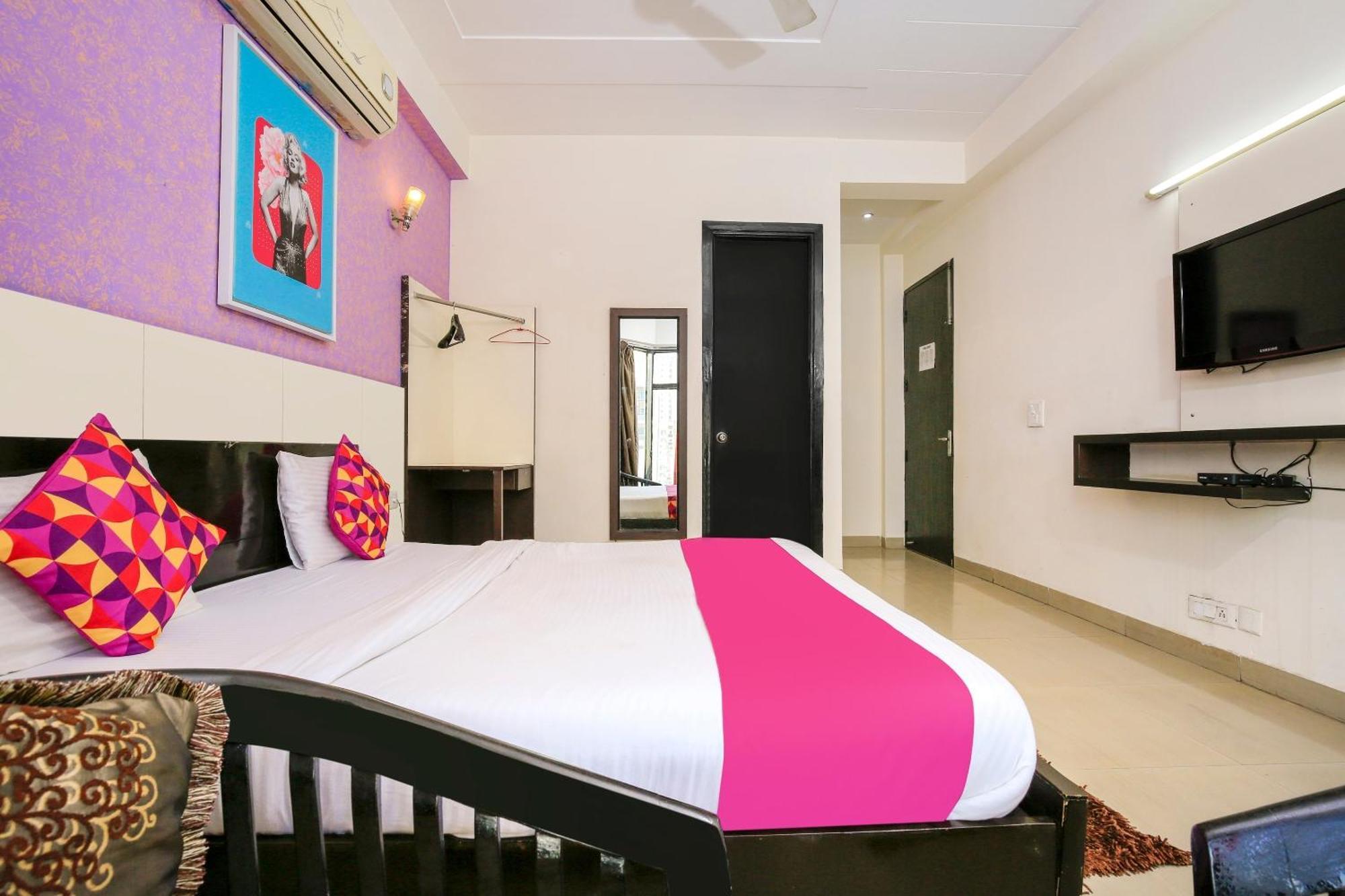 O Golf Near Aravali Biodiversity Park Hotel