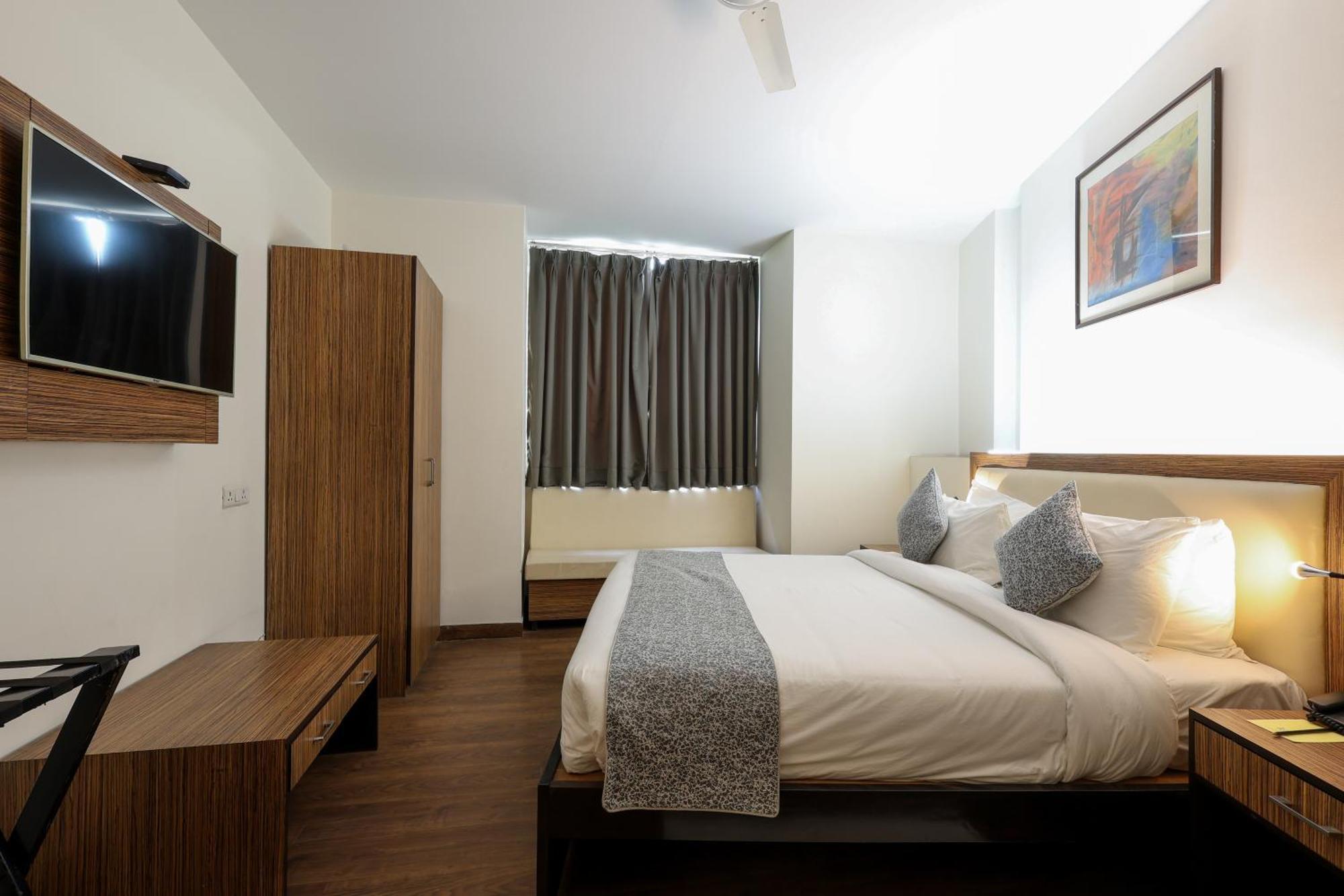 The Iris- A Boutique 3*