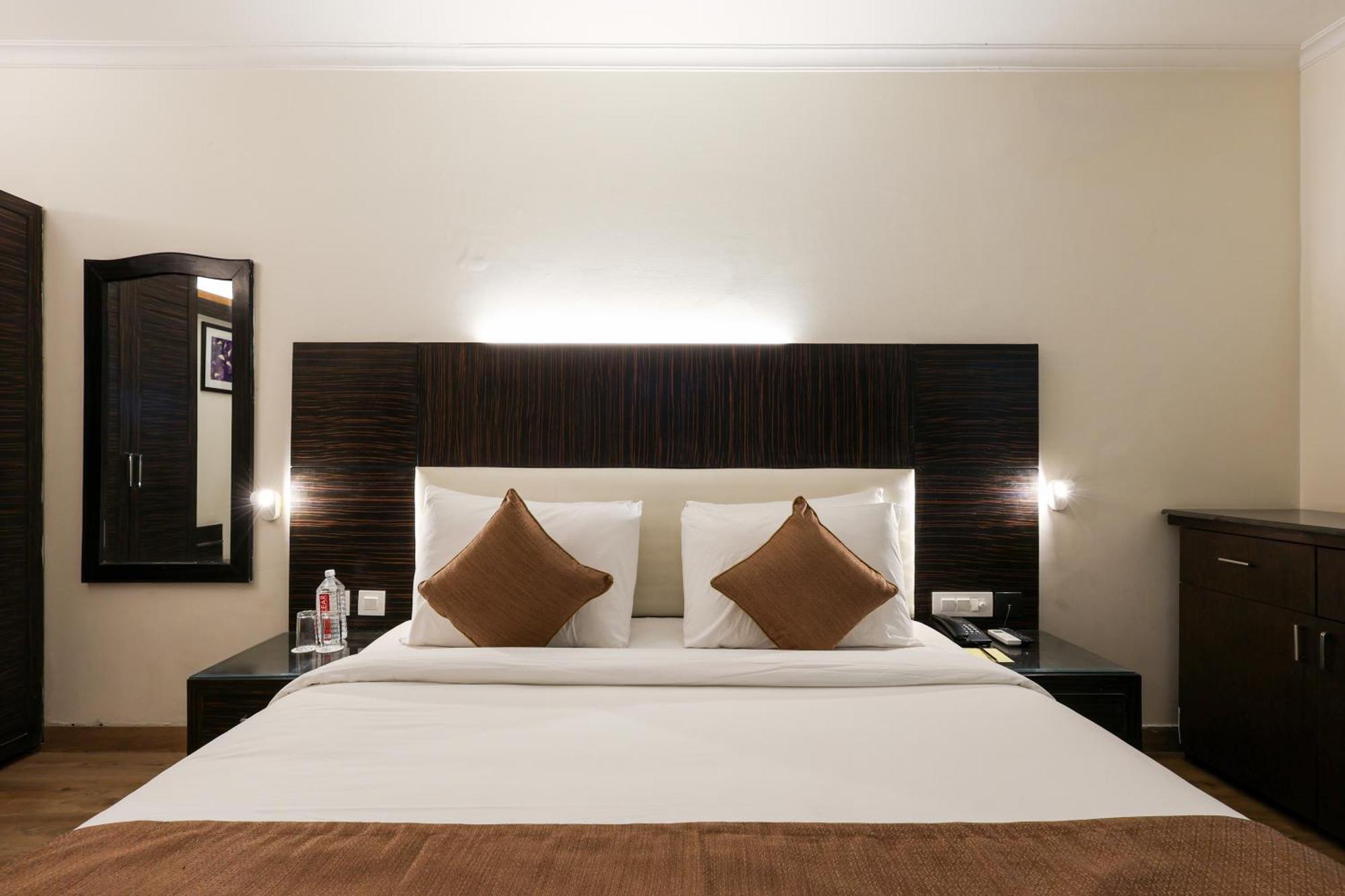 Hotel The Iris- A Boutique 3*