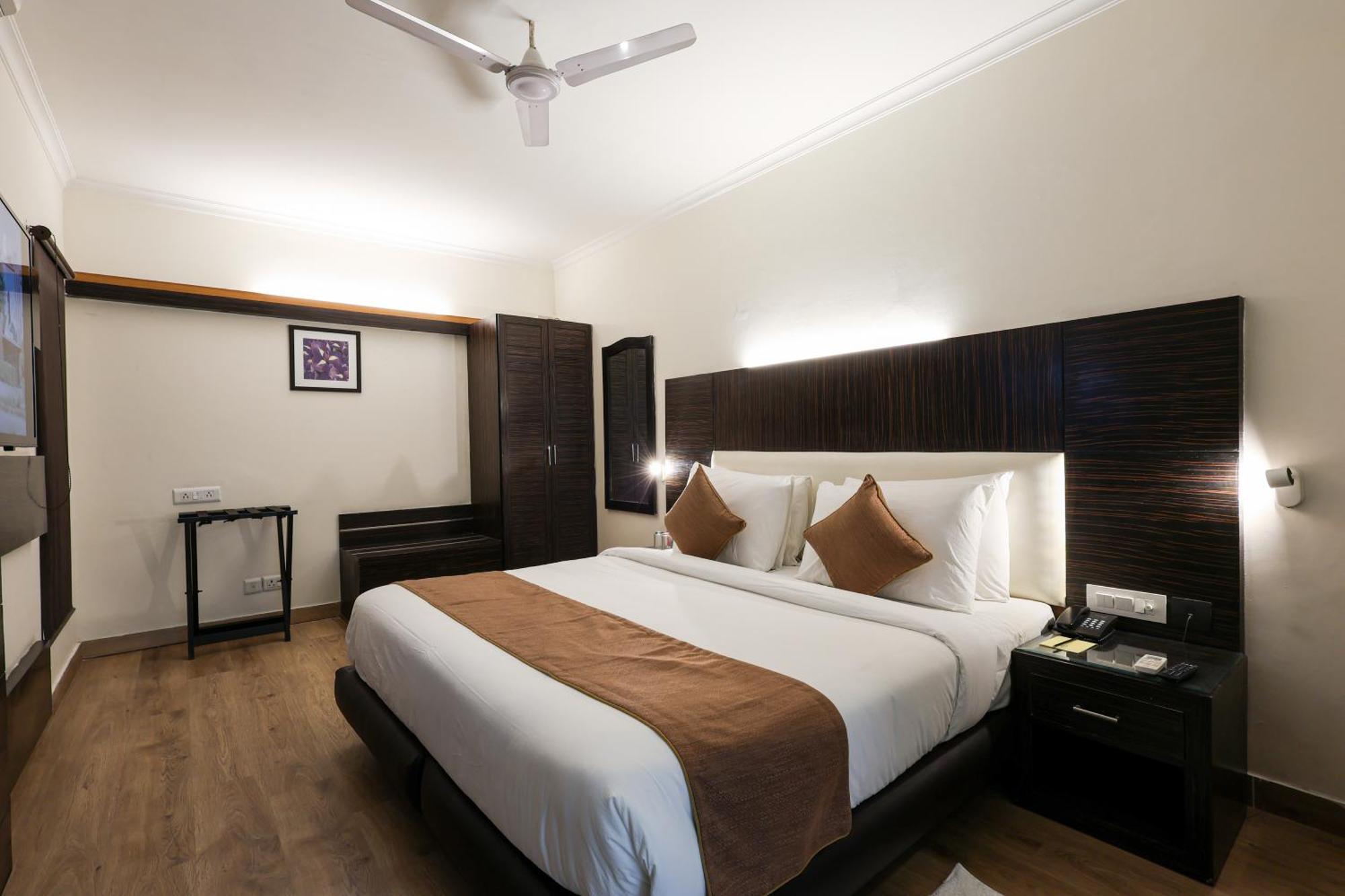 The Iris- A Boutique Hotel 3*