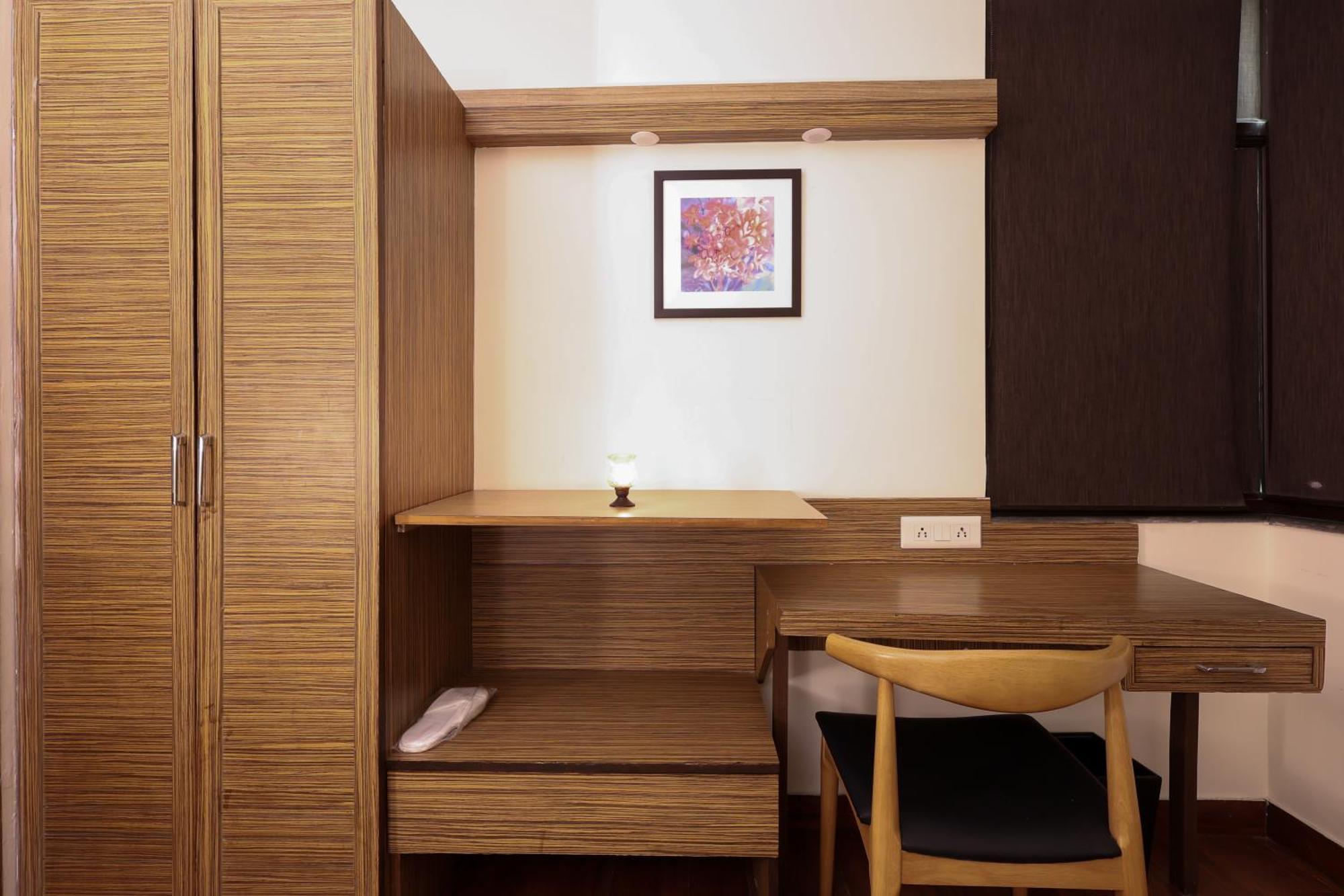 Hotel The Iris- A Boutique Gurgaon