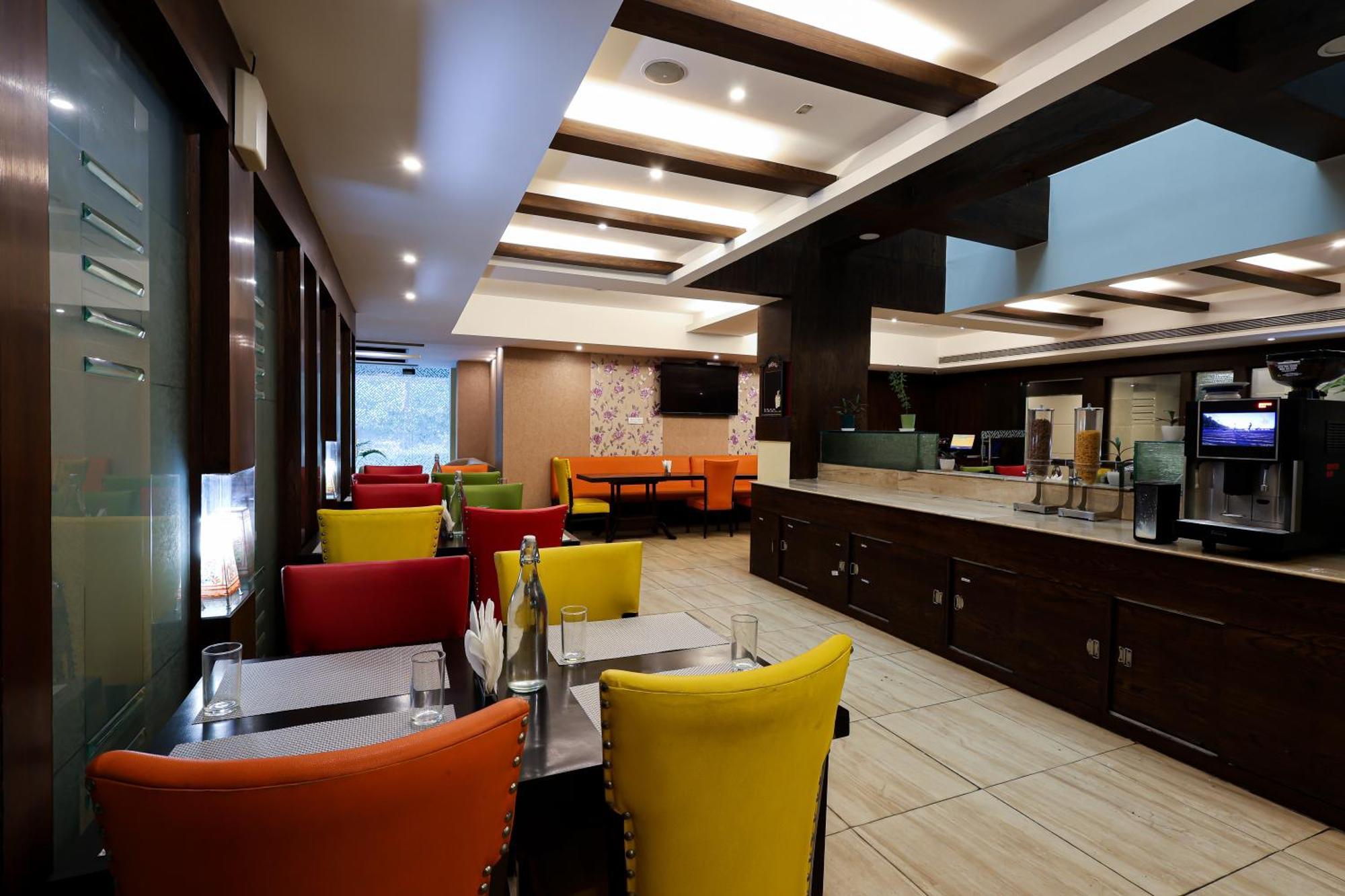 Hotel The Iris- A Boutique 3*