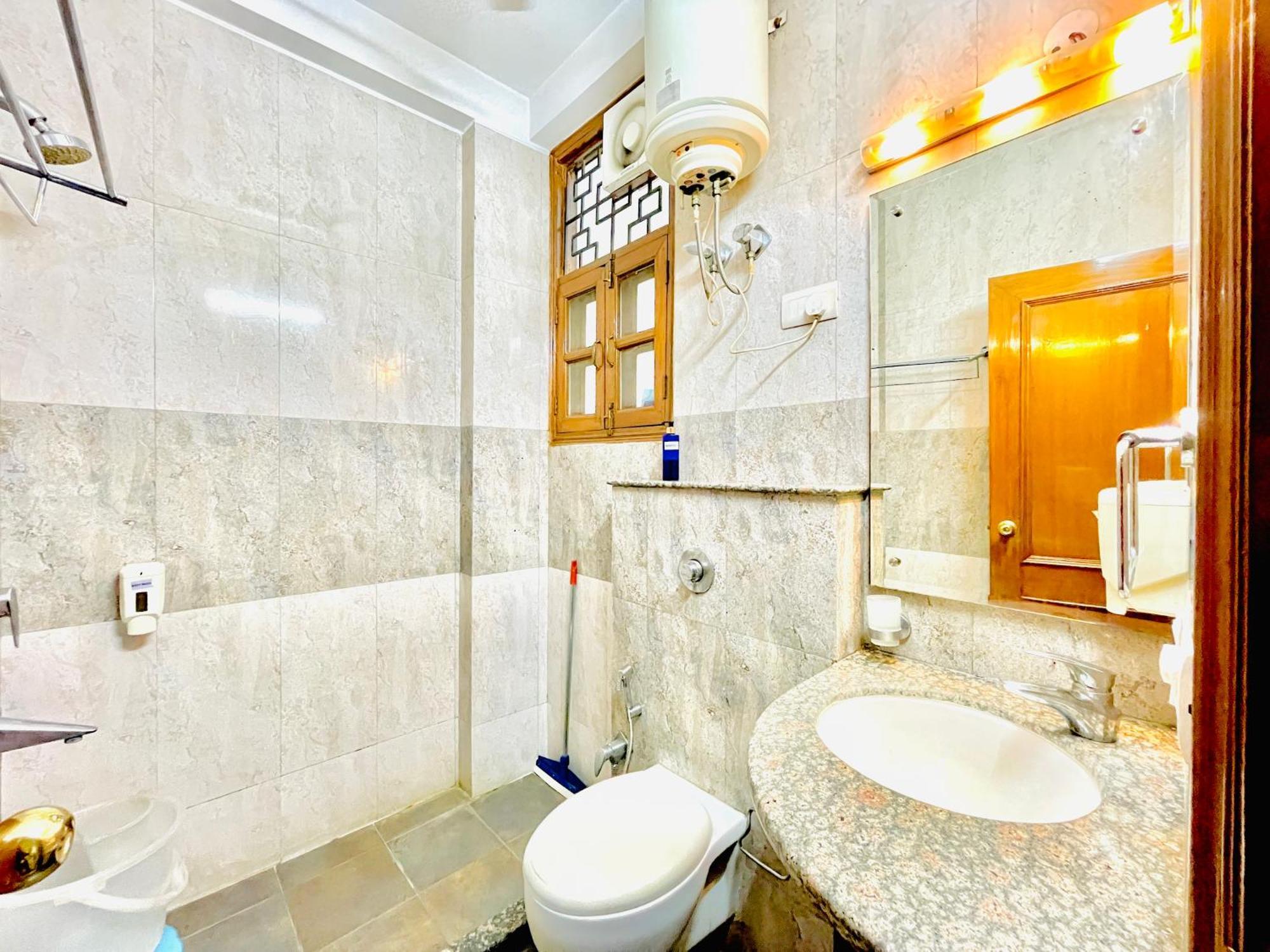 Aparthotel Bedchambers Serviced - Artemis Hospital *