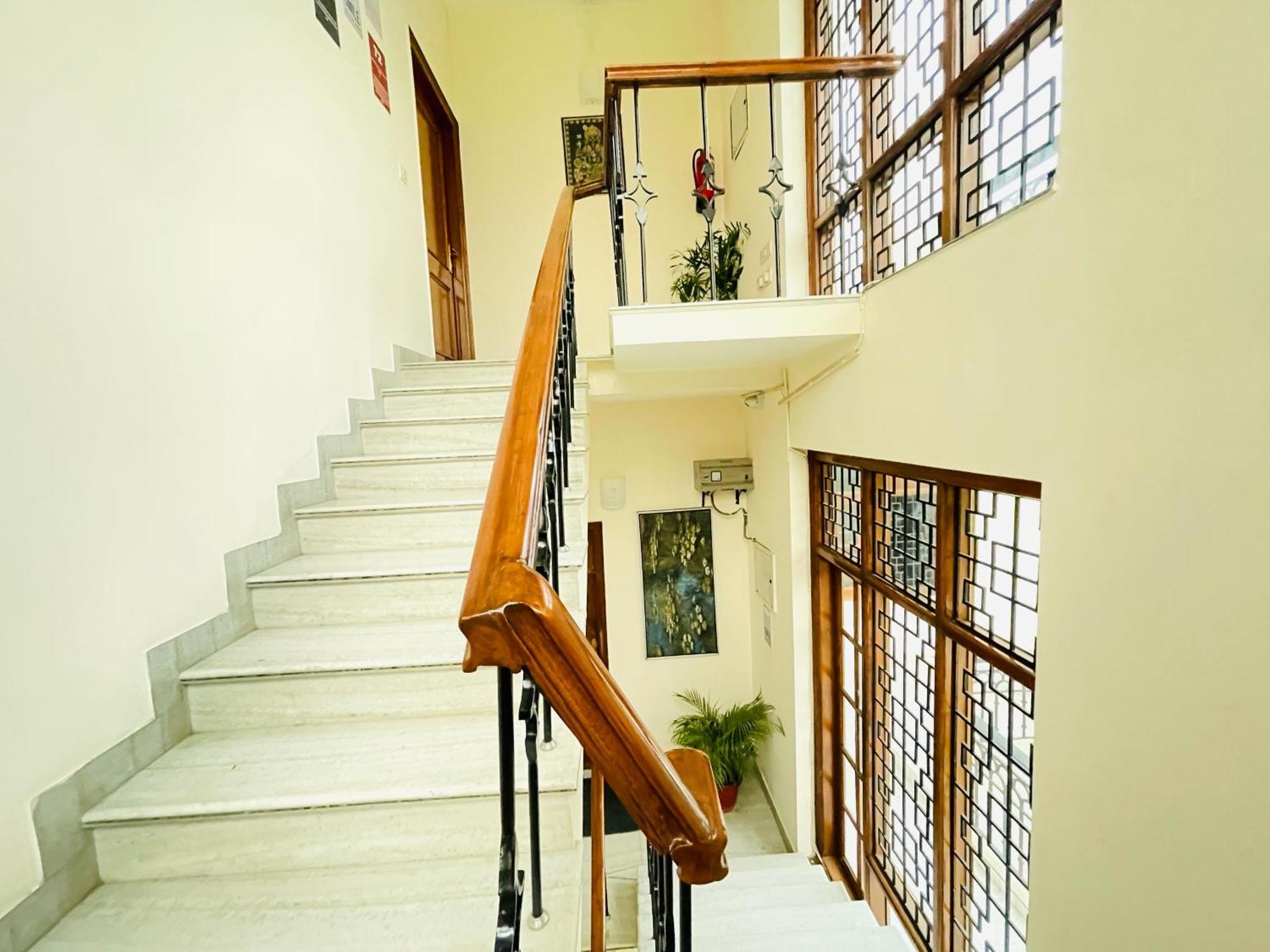 Aparthotel Bedchambers Serviced - Artemis Hospital