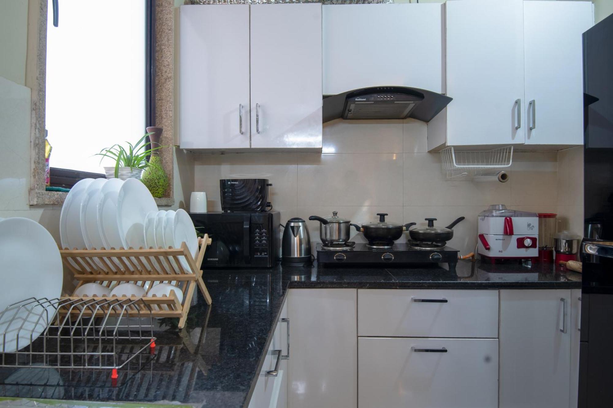 Serviced Near Medanta By Bedchambers