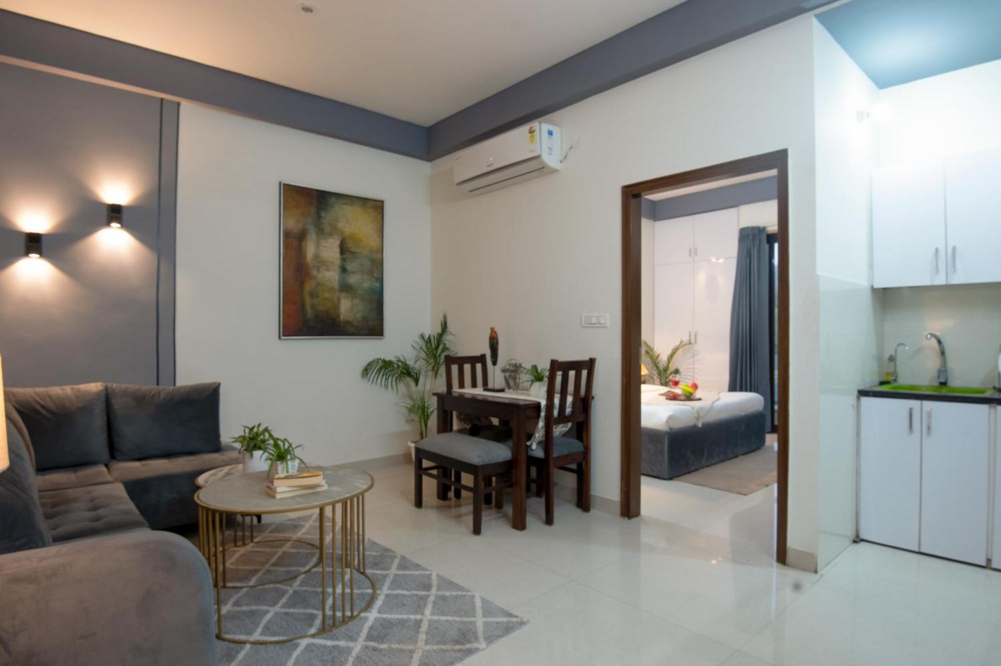 Serviced Near Medanta By Bedchambers Hotel