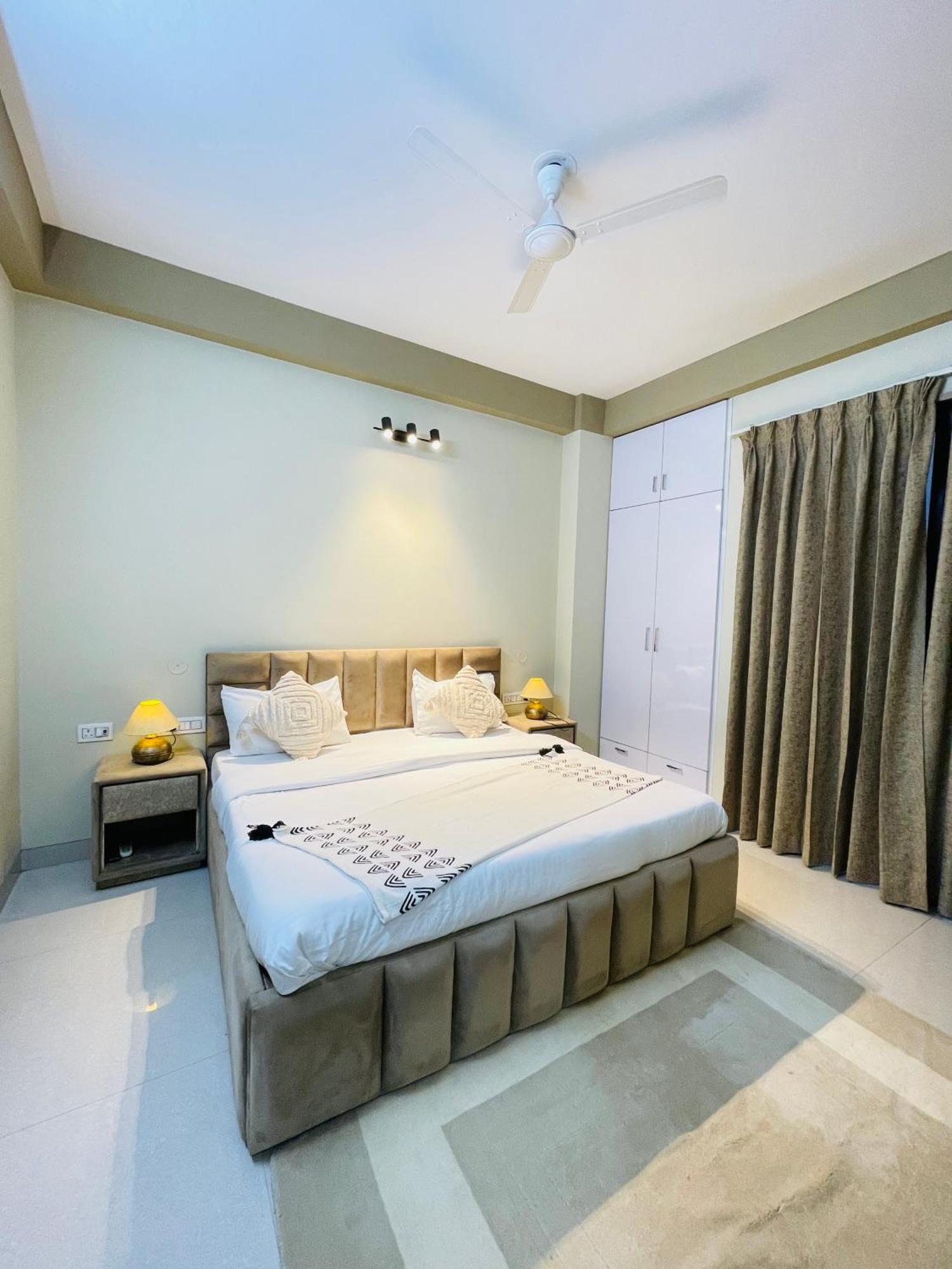 Bedchambers Serviced Apartment, Medicity Aparthotel Gurgaon
