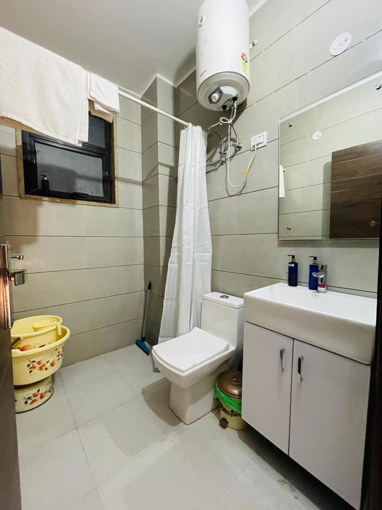 Aparthotel Bedchambers Serviced Apartment, Medicity Gurgaon