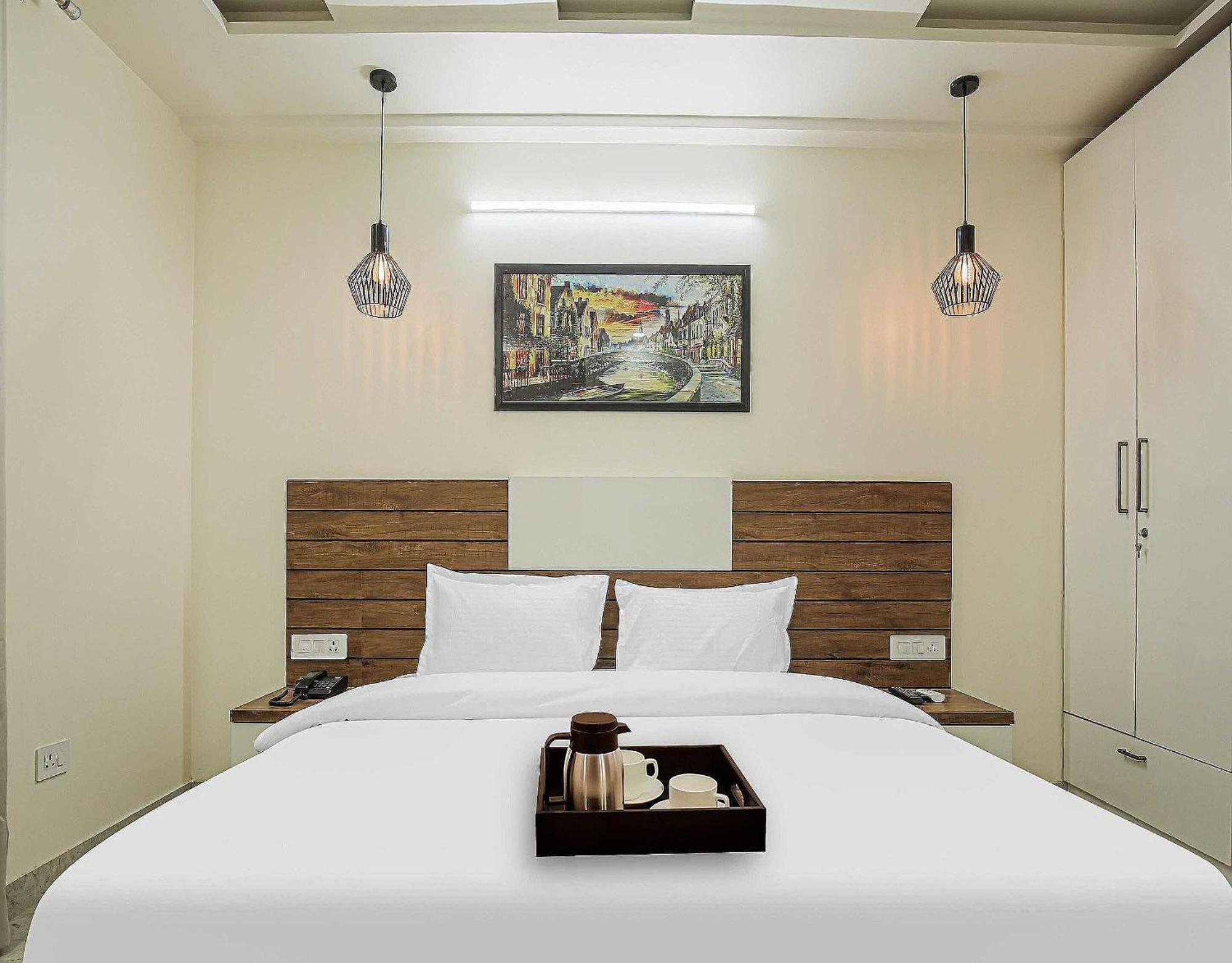 Hotel Maharaja Palace *