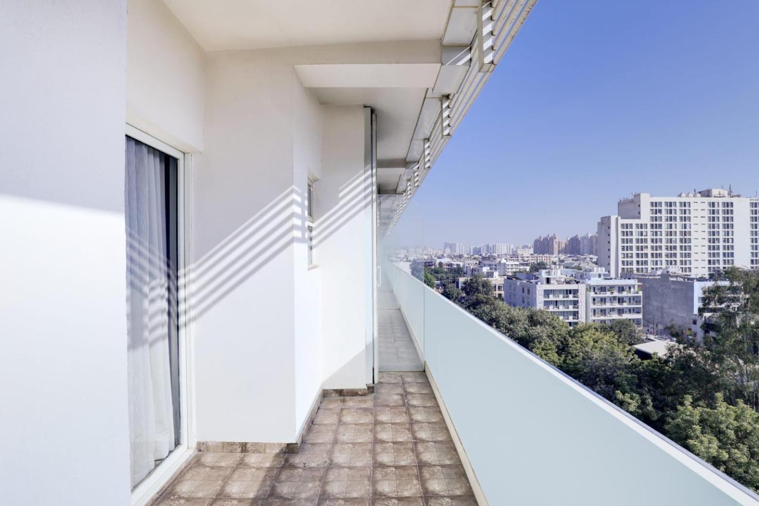 Ultra Luxury Studio Elegant In Style Gurgaon