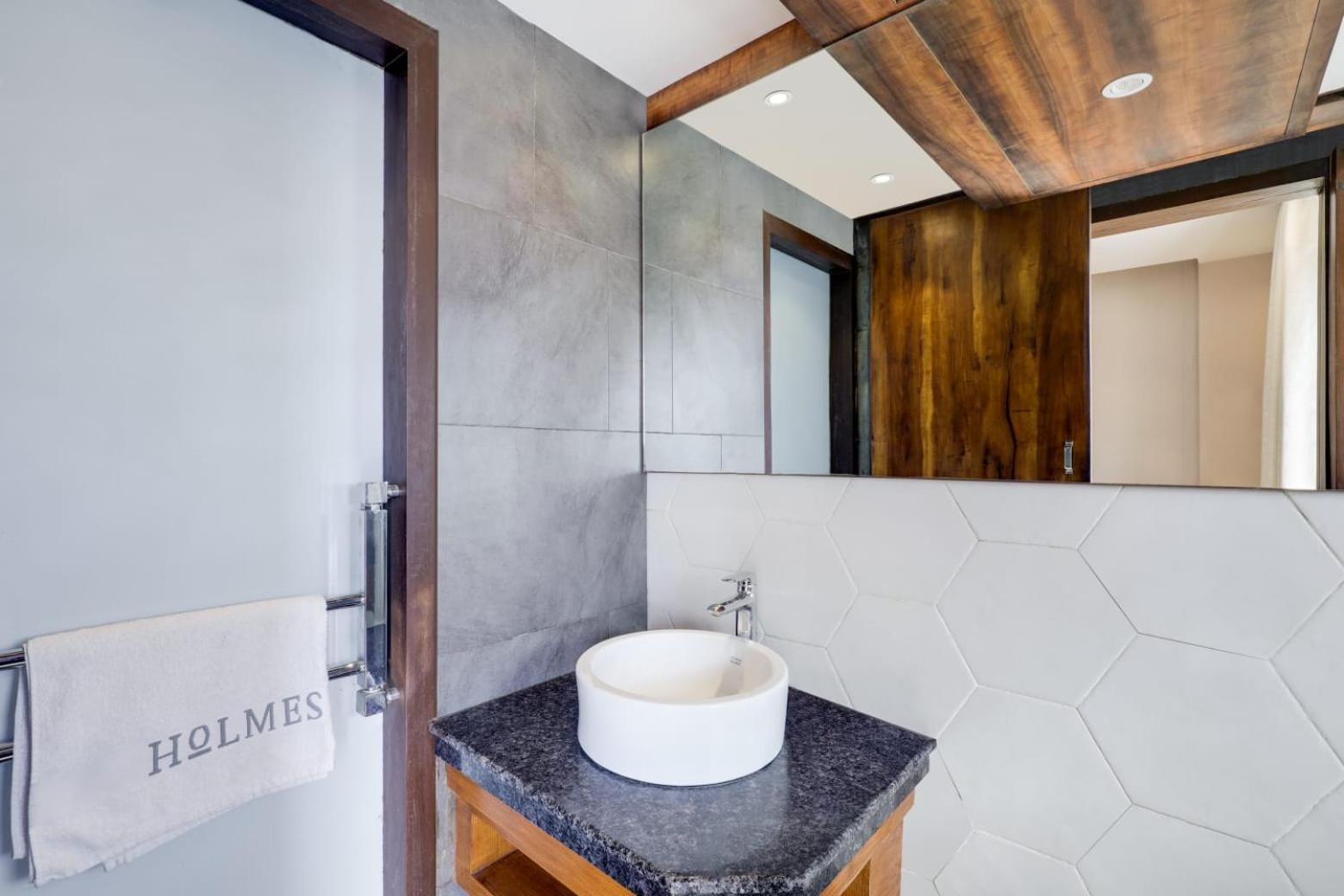 Ultra Luxury Studio Elegant In Style Apartment