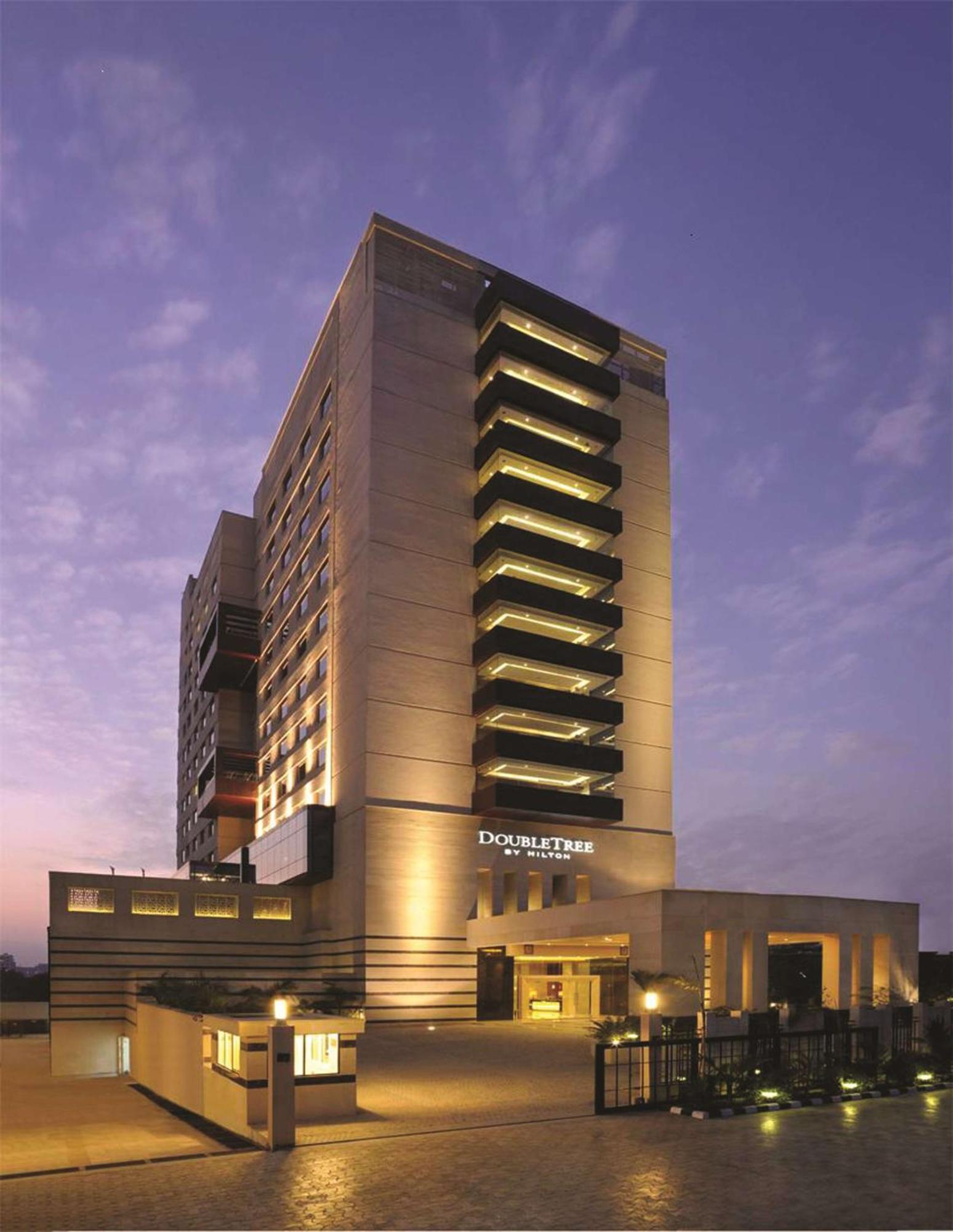 Hotel Doubletree By Hilton New Delhi Ncr 5*