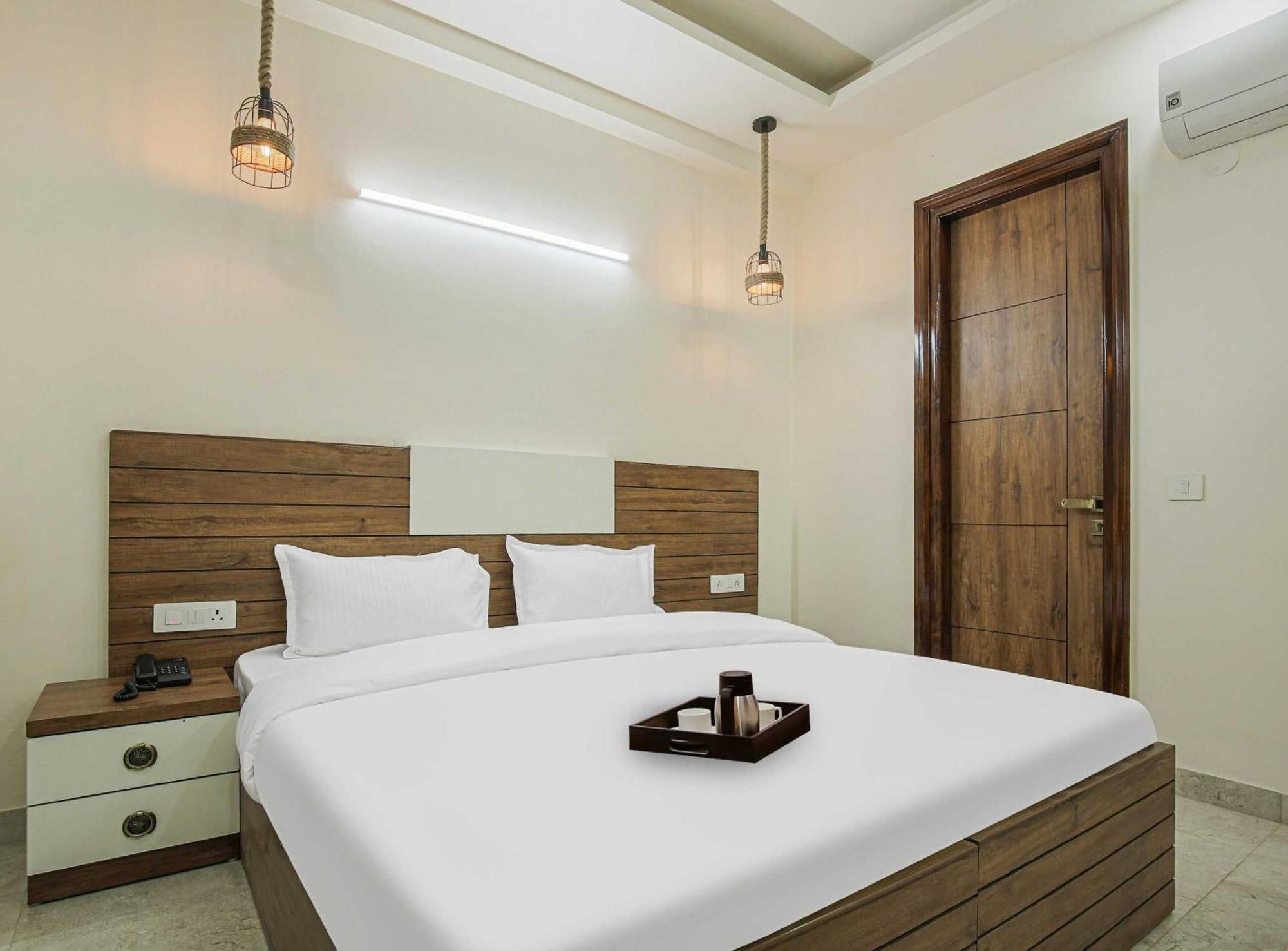 Hotel Maharaja Palace *