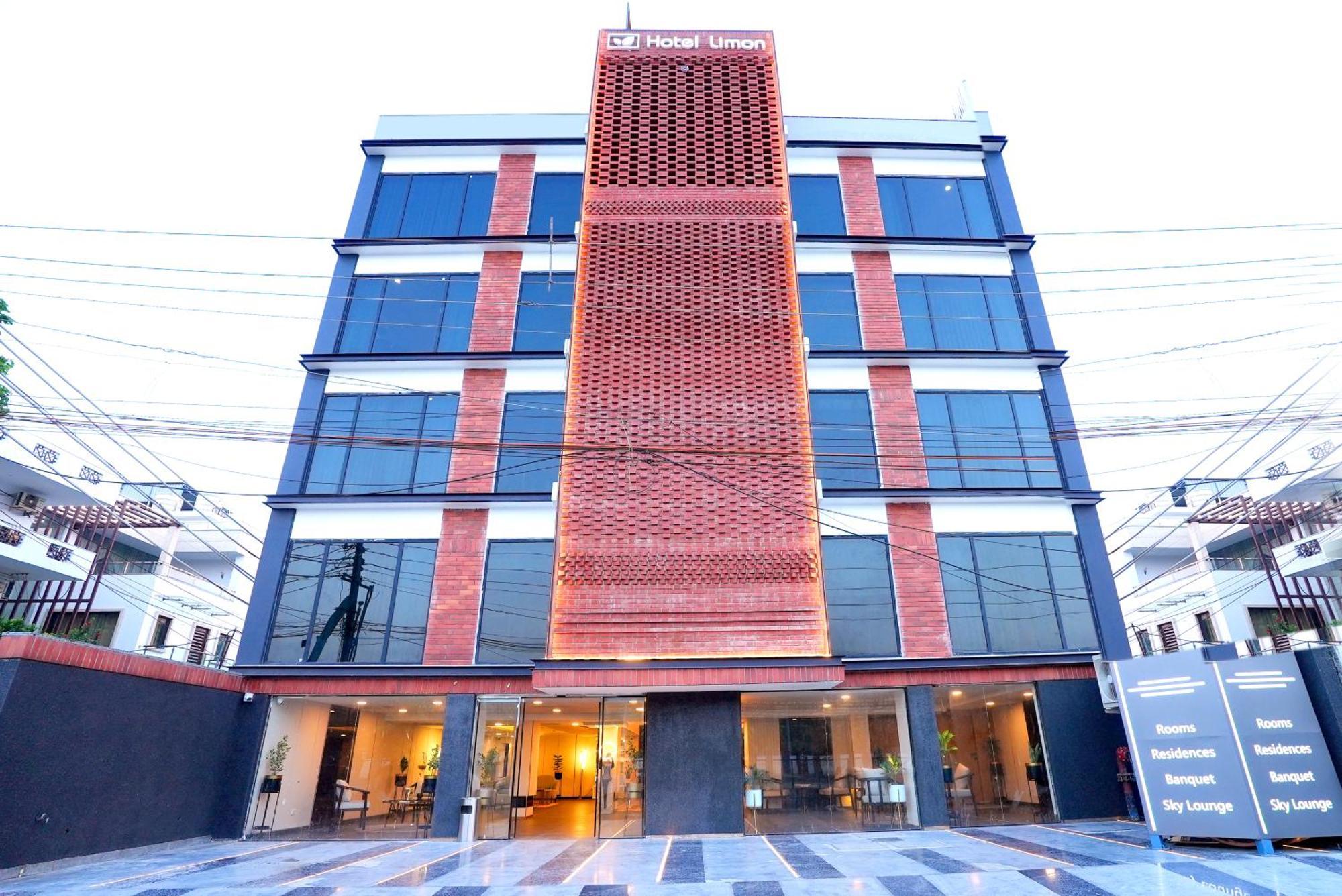 Limon & Banquet Sector 29, Gurgaon
