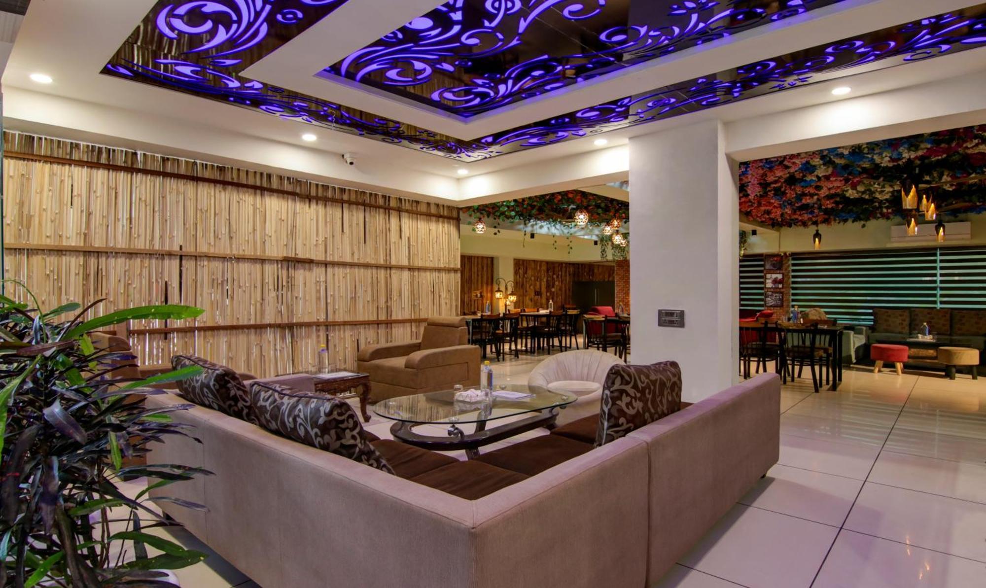 Hotel Treebo Nearmi Bell House