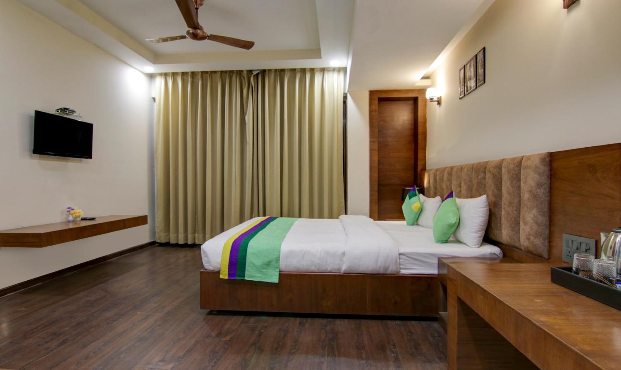Treebo Nearmi Bell House 3*