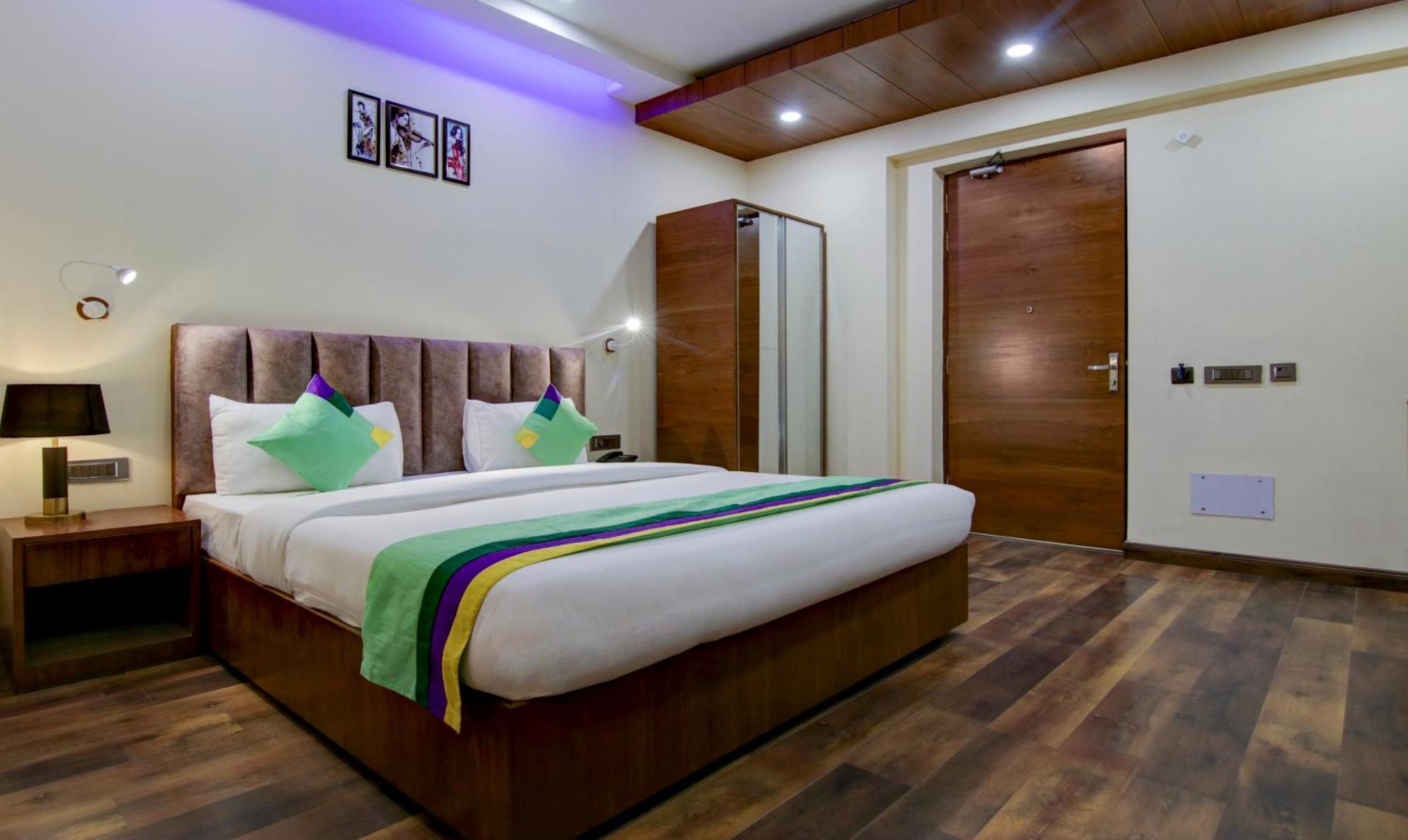 Hotel Treebo Nearmi Bell House 3*