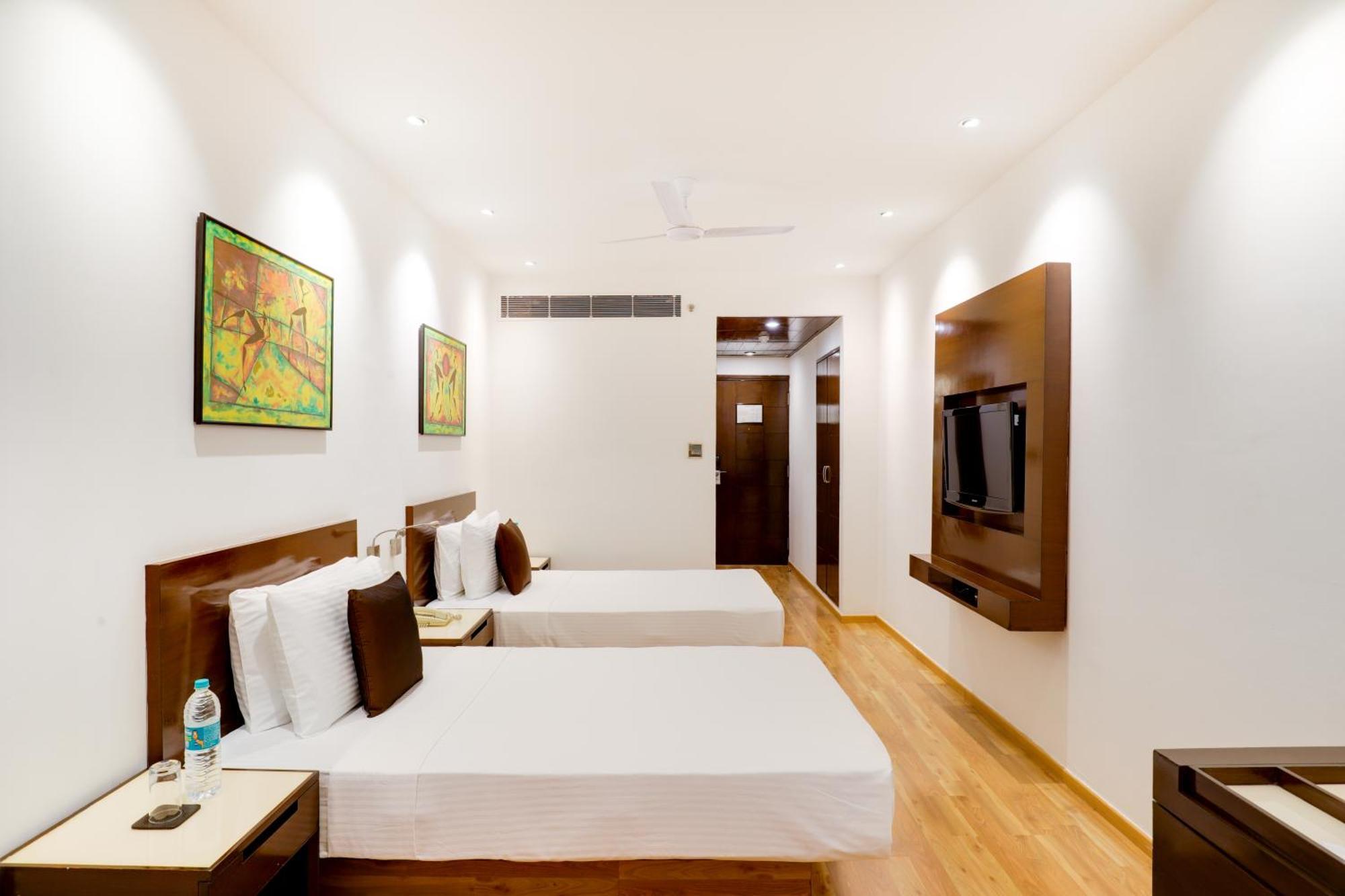 Lemon Tree Premier 1, Gurugram